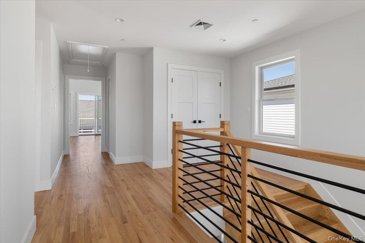 #19 photo, 12 Pershing Place, ナッソー郡 Island Park , NY 11558