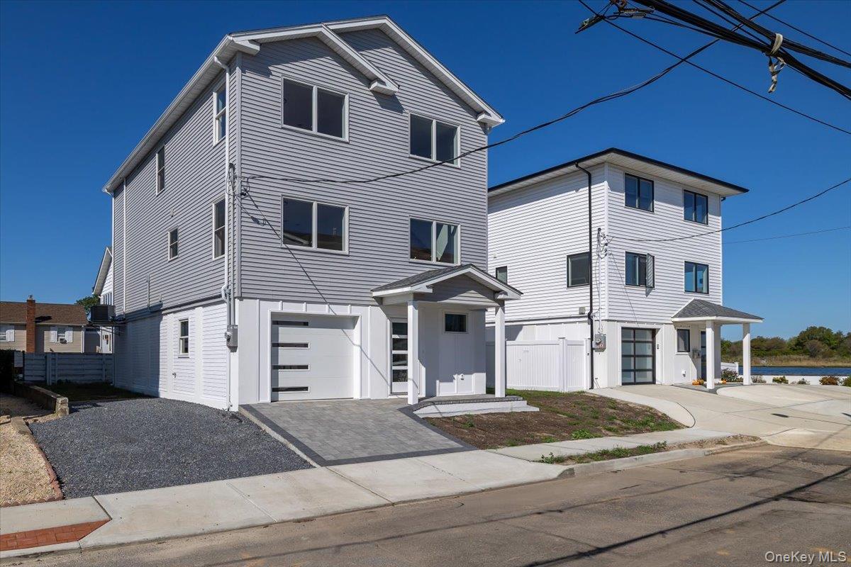 #2 photo, 12 Pershing Place, ナッソー郡 Island Park , NY 11558