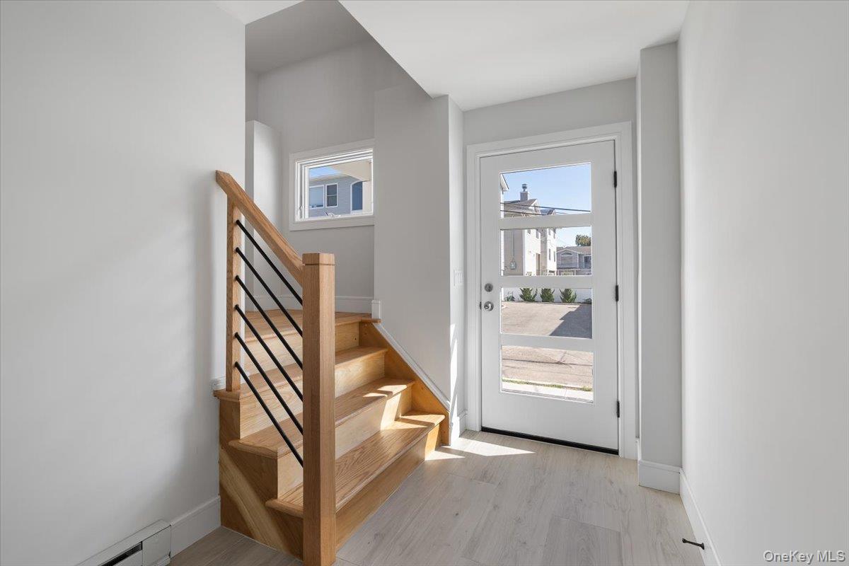 #3 photo, 12 Pershing Place, ナッソー郡 Island Park , NY 11558