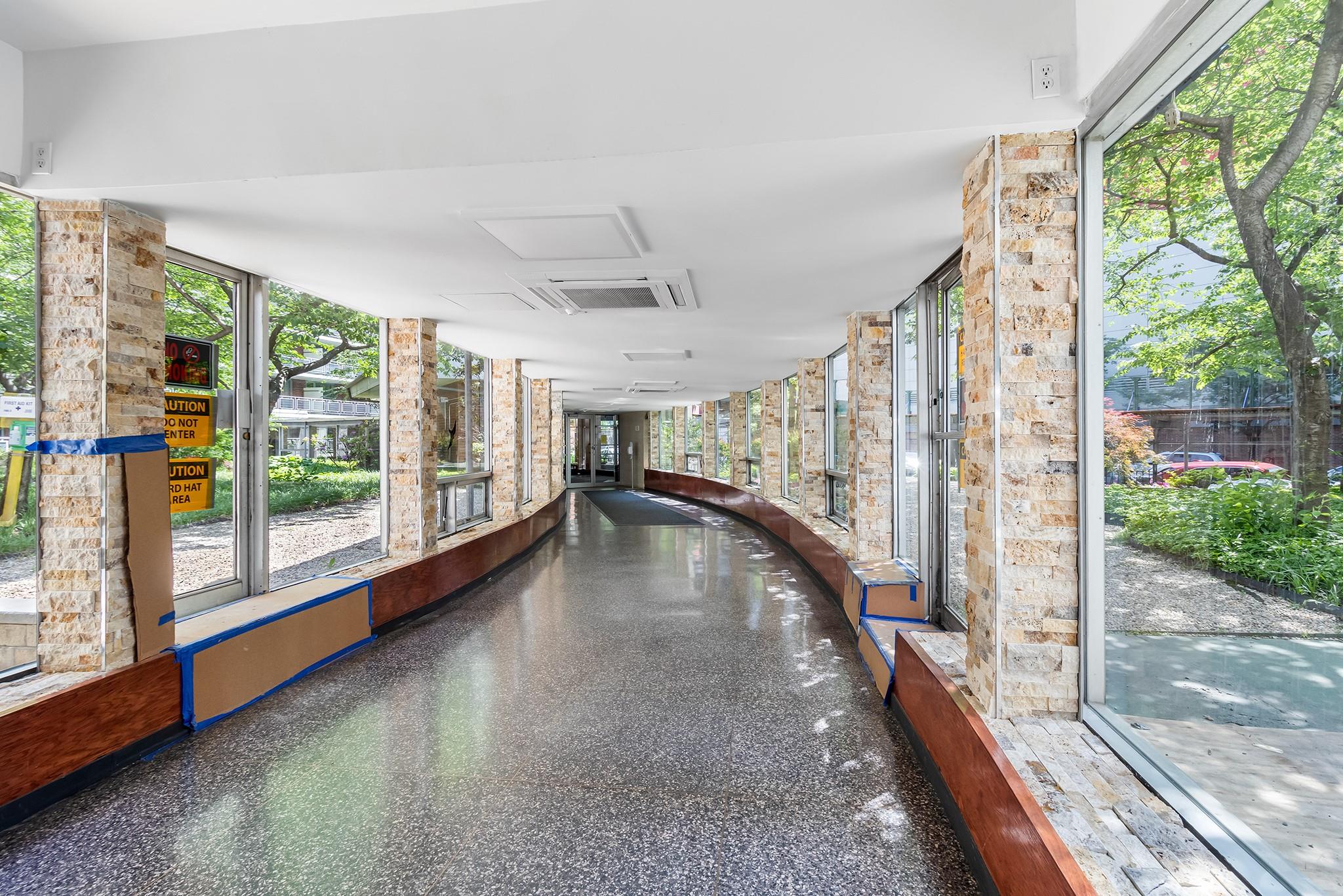 #16 photo, 61-15 97th Street, クイーンズ区 Rego Park , NY 11374