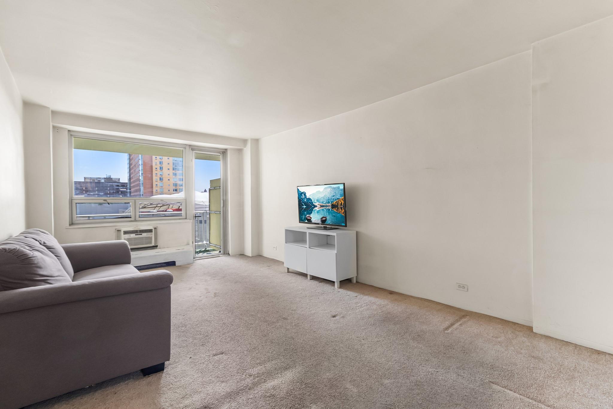 #2 photo, 61-15 97th Street, クイーンズ区 Rego Park , NY 11374