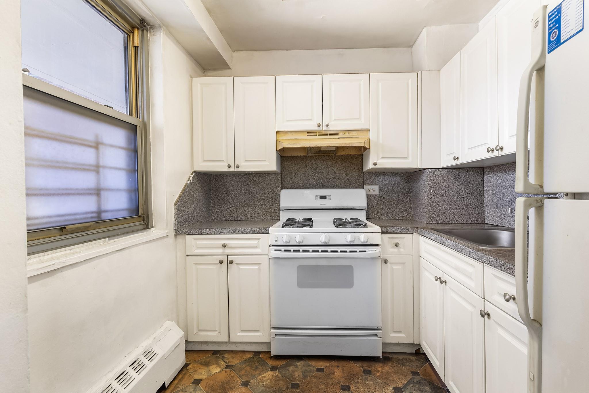 #6 photo, 61-15 97th Street, クイーンズ区 Rego Park , NY 11374