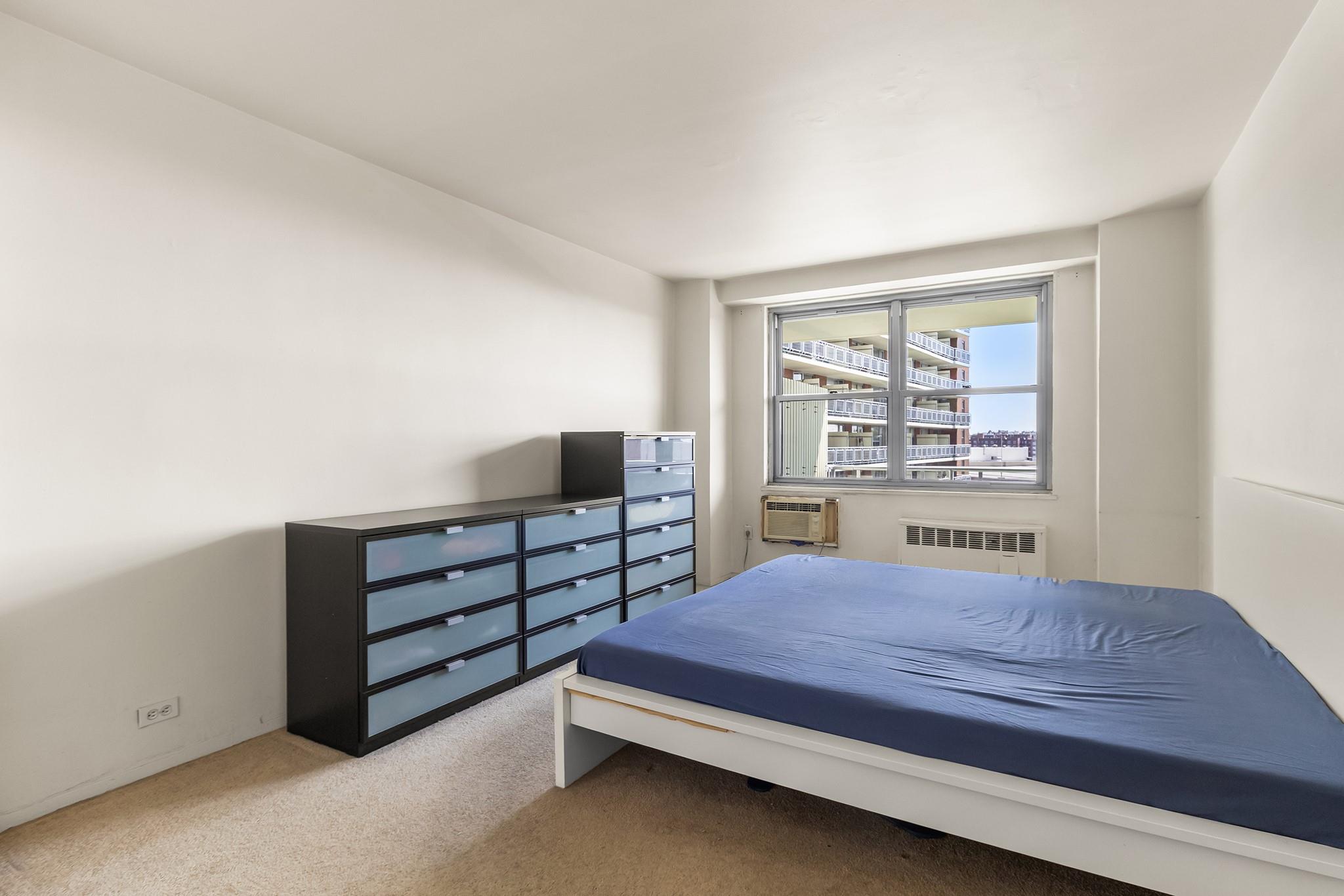 #9 photo, 61-15 97th Street, クイーンズ区 Rego Park , NY 11374