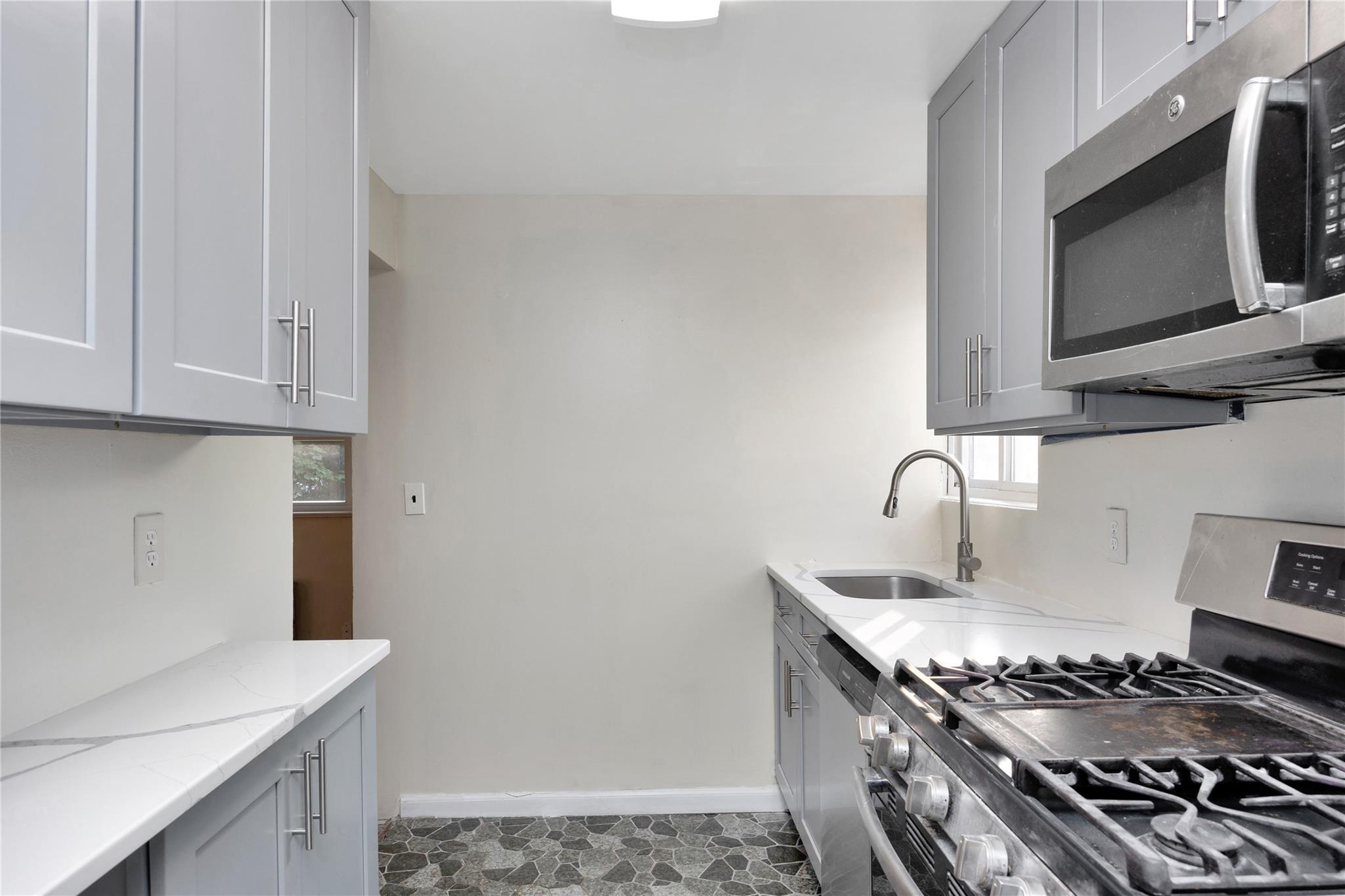 #14 photo, 82 Heitz Place, Hicksville , NY 11801