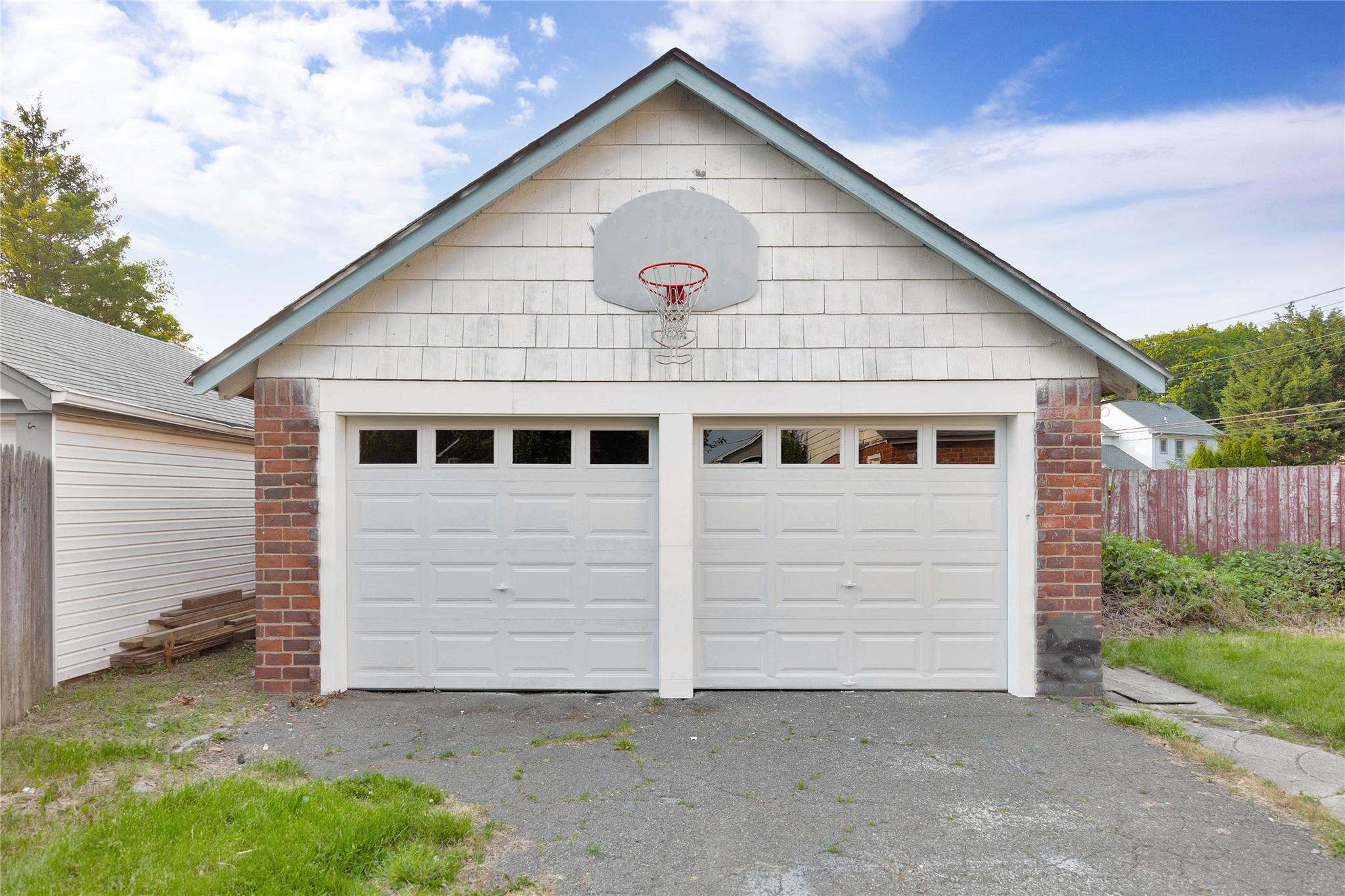 #5 photo, 82 Heitz Place, Hicksville , NY 11801