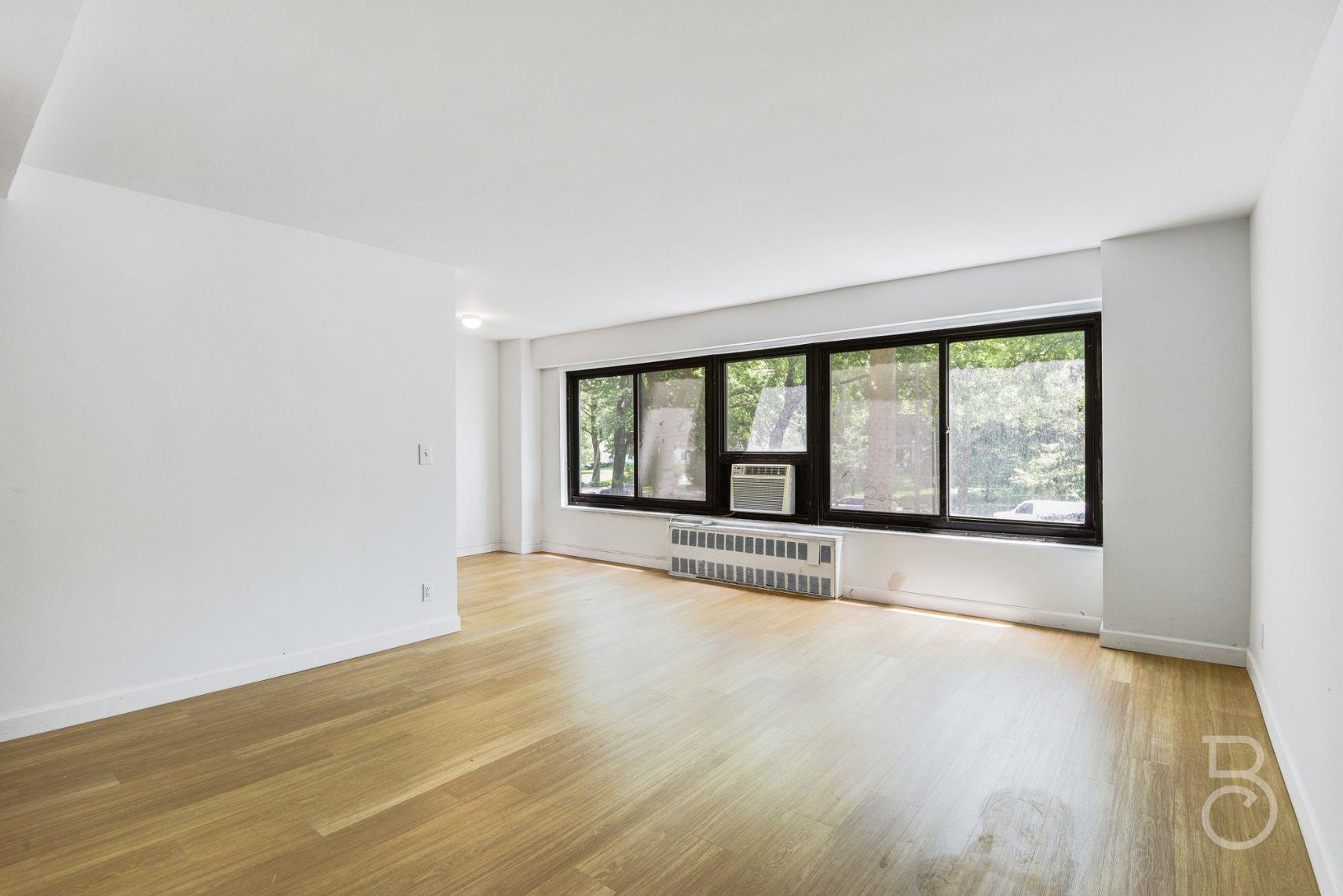 #1 photo, 33-68 21st Street, 皇后區 阿士多利亚 Astoria , NY 11106