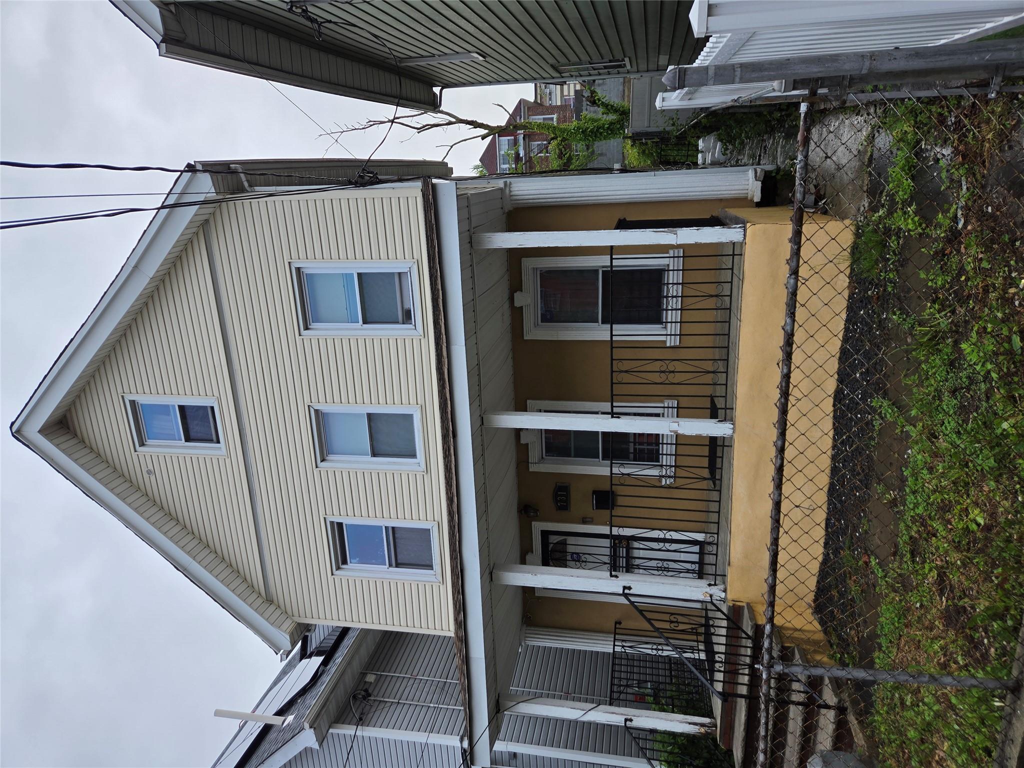 #1 photo, 731 E 218th Street, Bronx , NY 10467