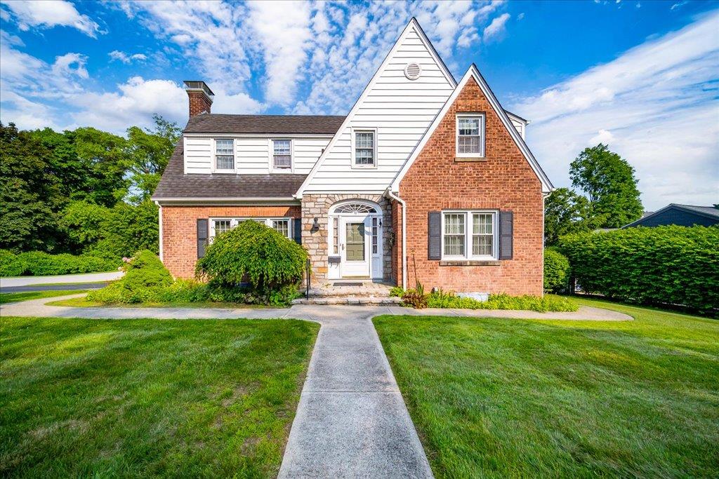 #1 photo, 70 Cross Street, Beacon , NY 12508