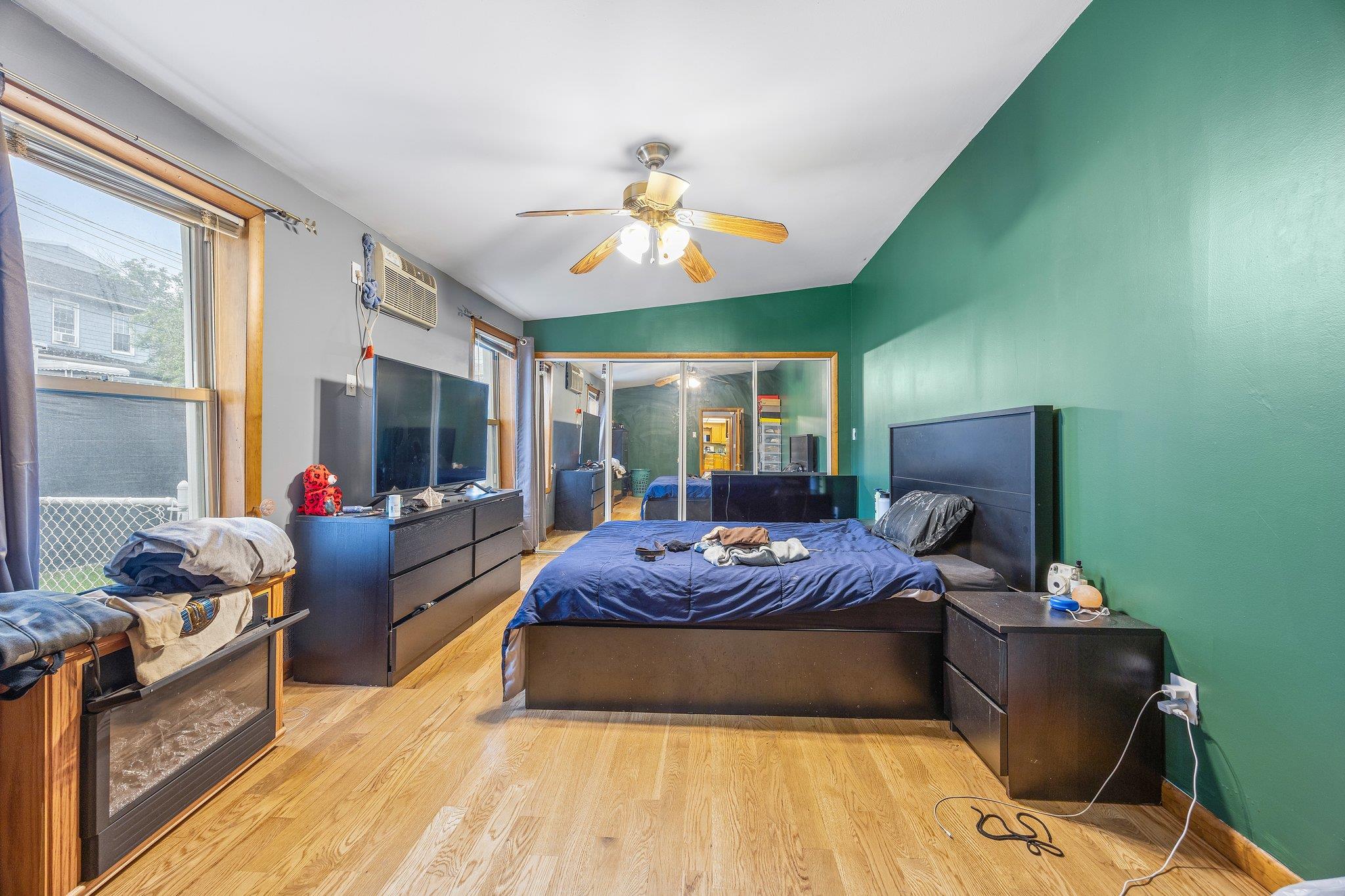 #10 photo, 5801 59th Street, Куинс ‖ Maspeth , NY 11378