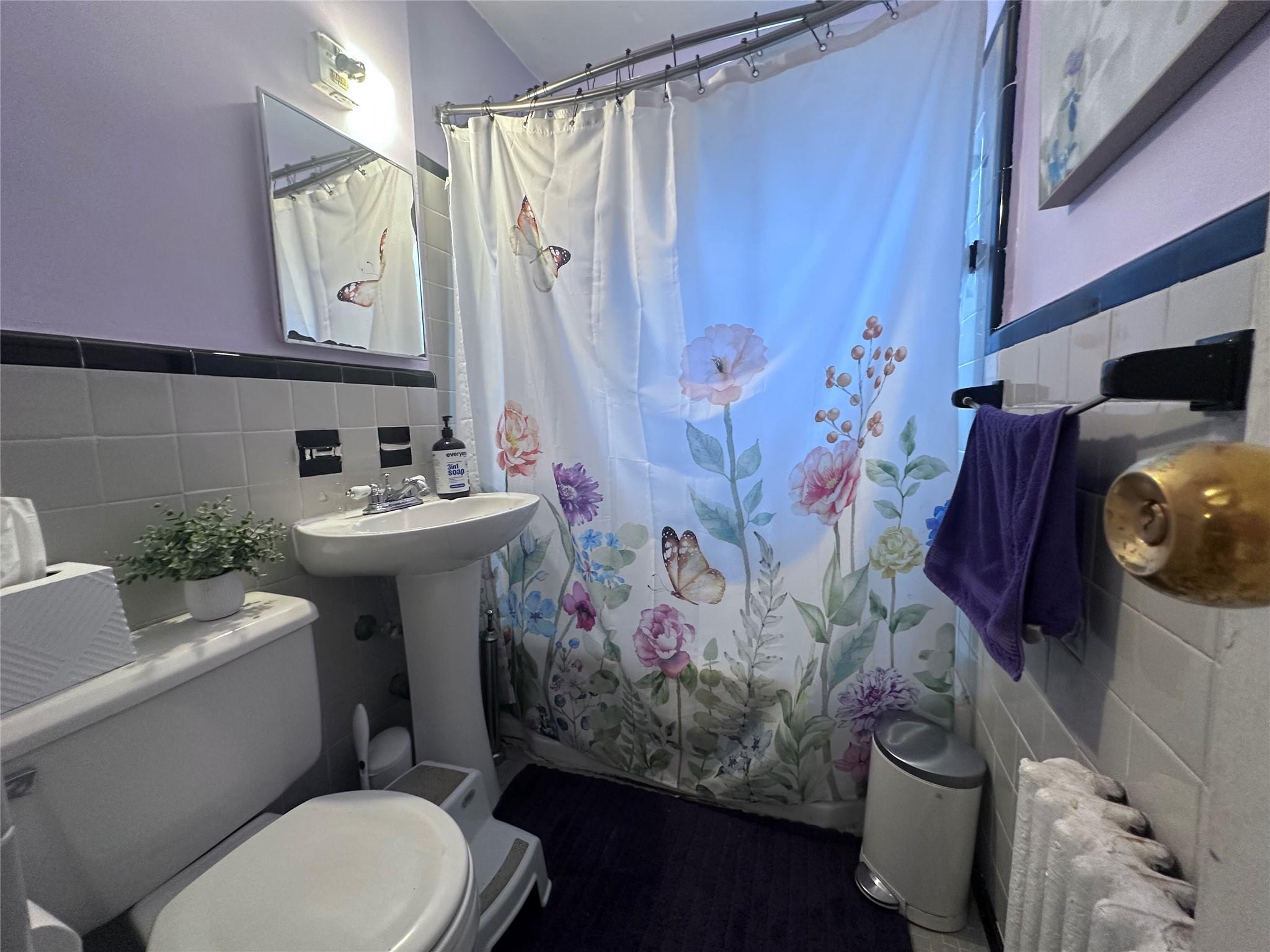 #10 photo, 224-43A 64th Avenue, 皇后區 Oakland Gardens , NY 11364