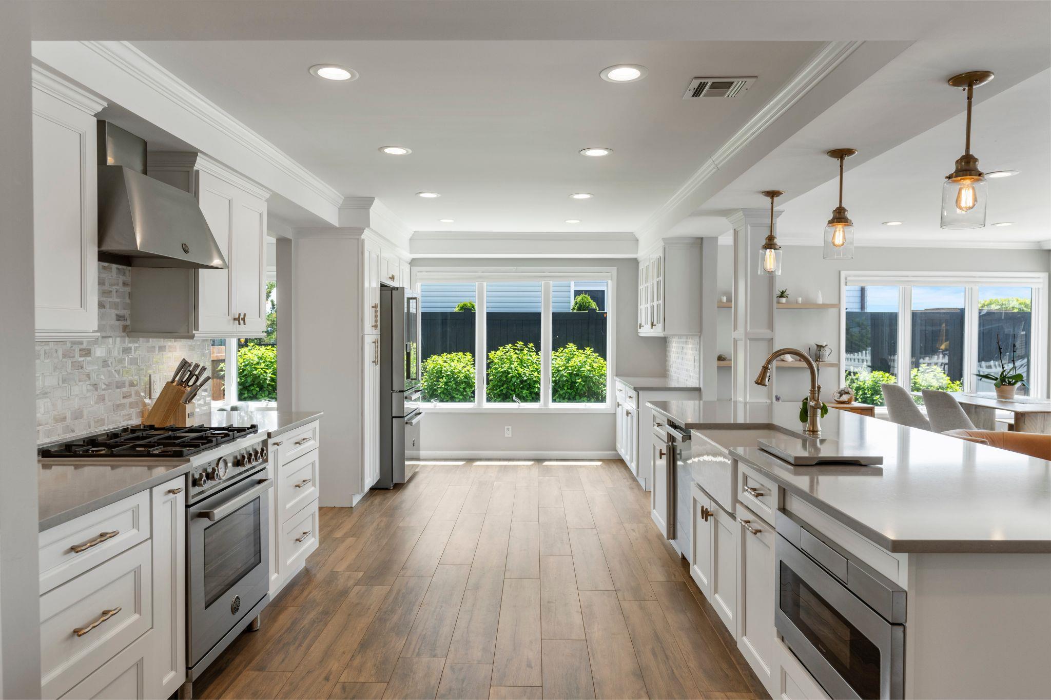 #14 photo, 22 Viking Drive, サフォーク郡 West Islip , NY 11795