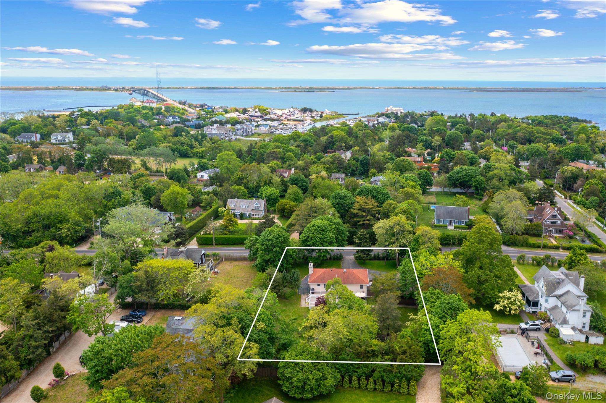 #2 photo, Hampton Bays, サフォーク郡 Hampton Bays , NY 11946