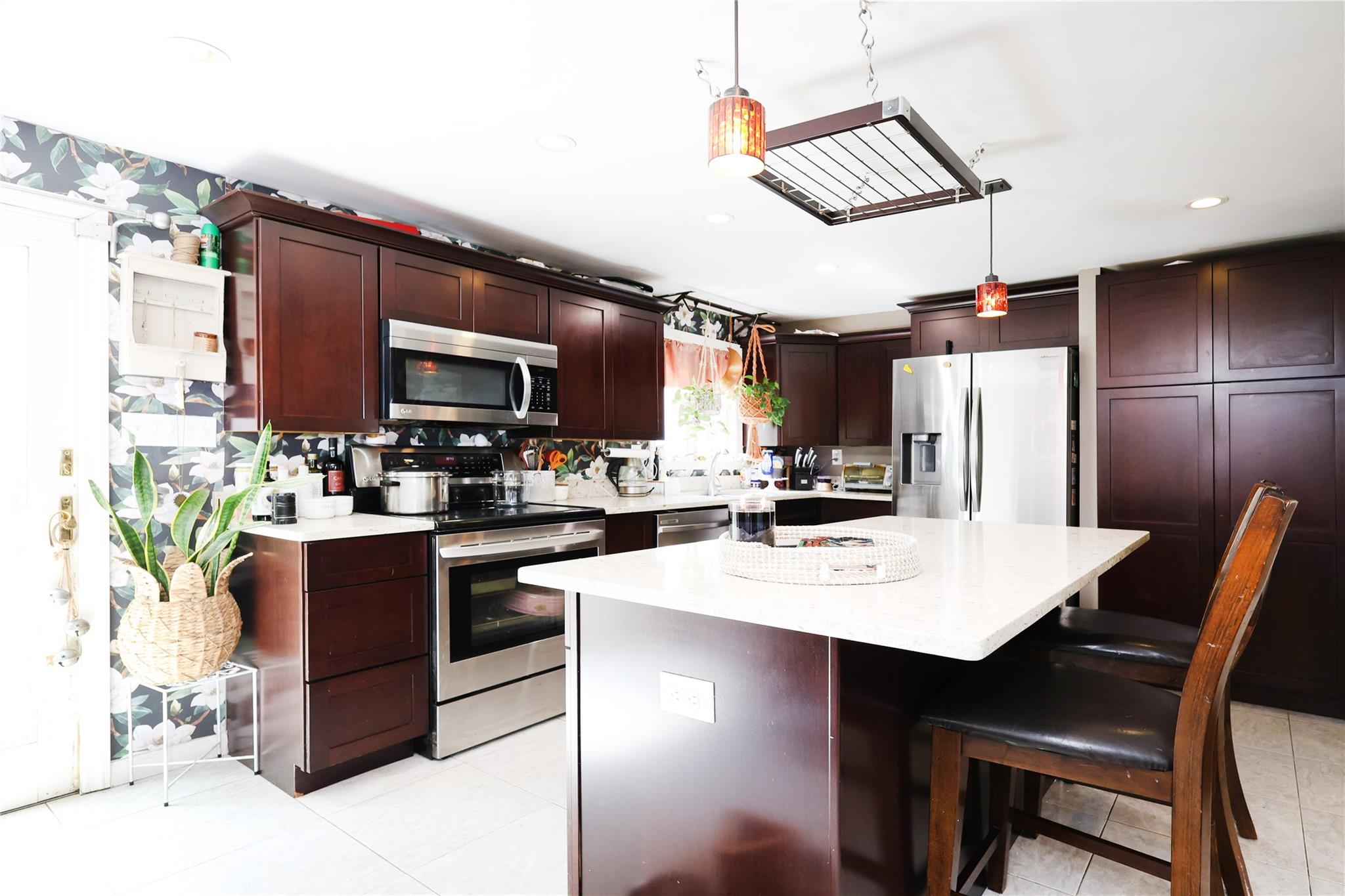 #6 photo, 33 Highview Lane, 东长岛 Ridge , NY 11961