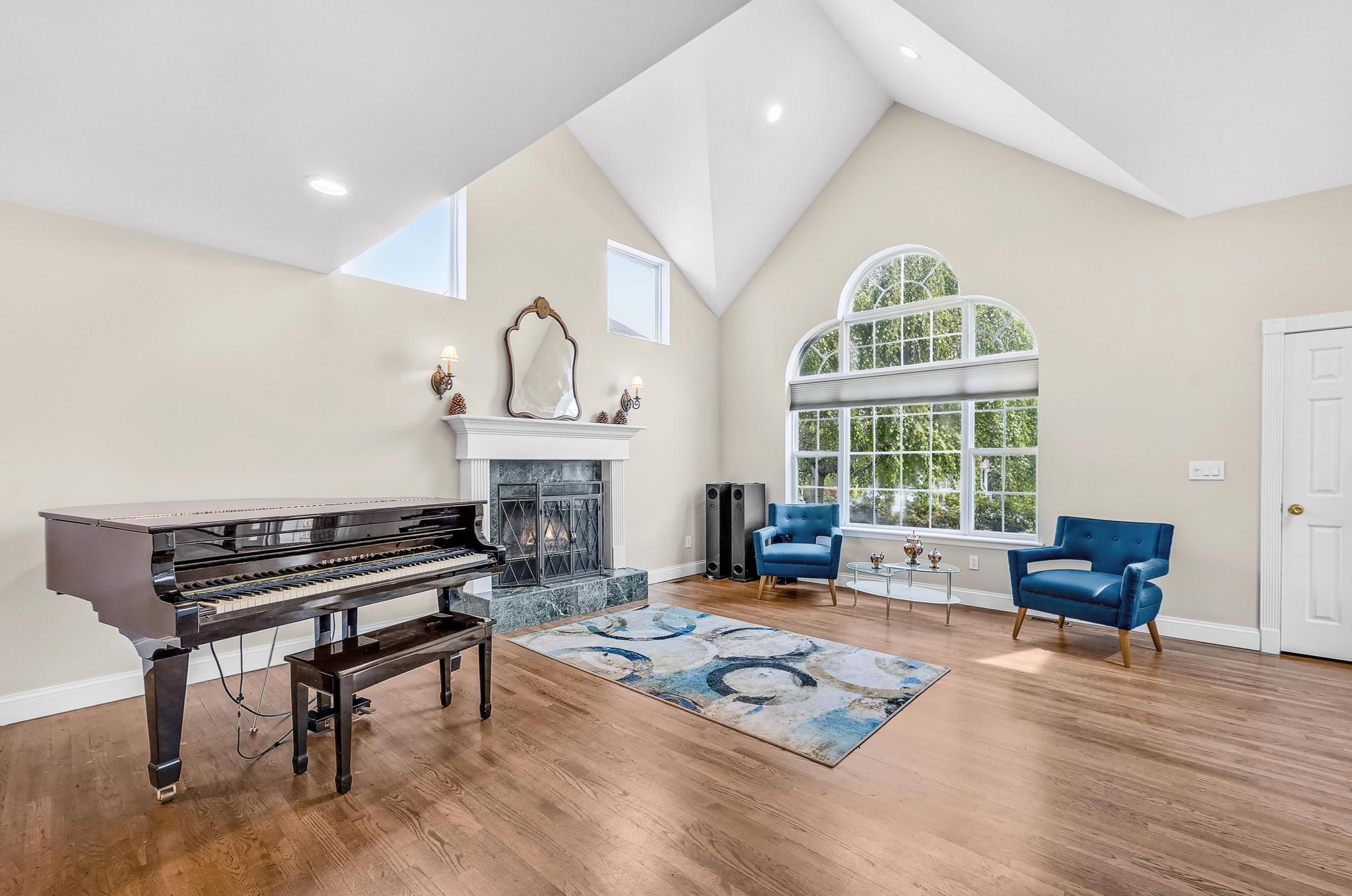 #12 photo, 8 Tecumseh Court, 東長島 康马克 Commack , NY 11725