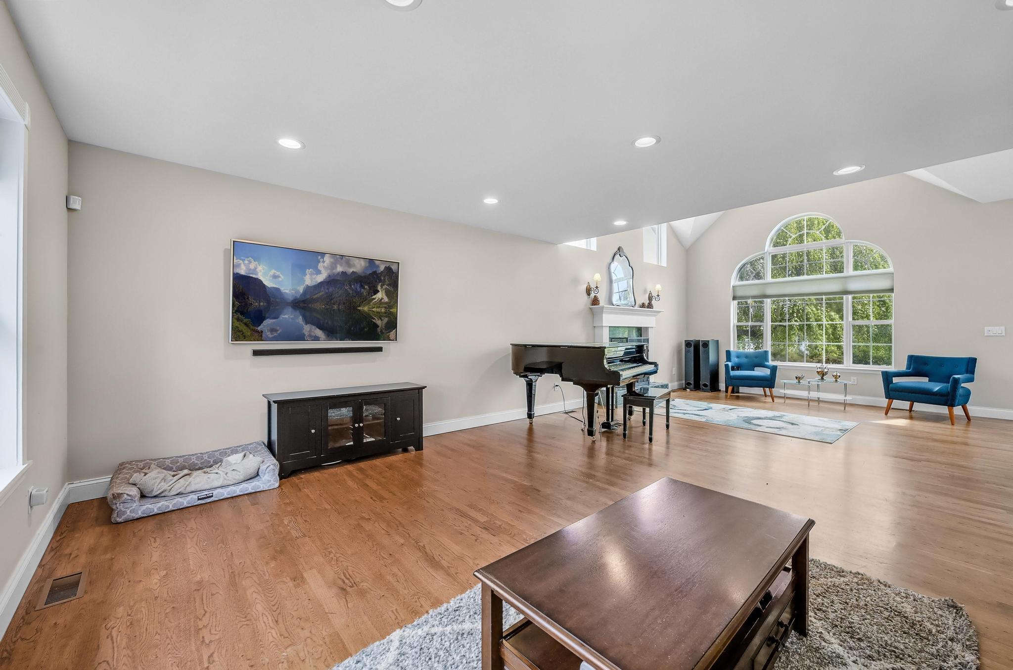 #19 photo, 8 Tecumseh Court, 東長島 康马克 Commack , NY 11725