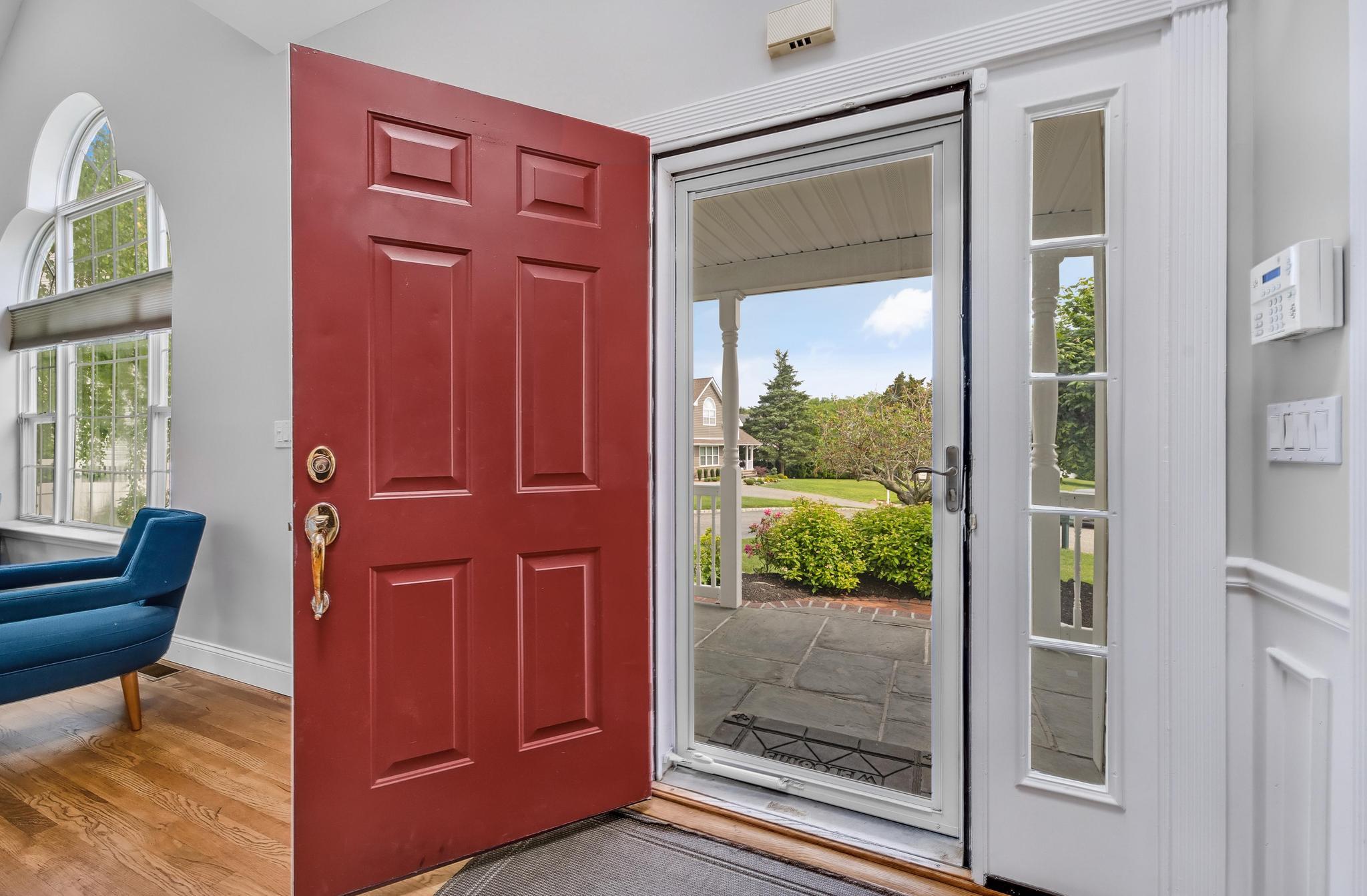 #8 photo, 8 Tecumseh Court, 東長島 康马克 Commack , NY 11725