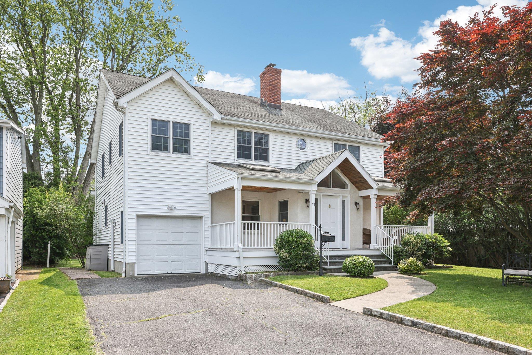 #1 photo, 45 Valley Terrace, Rye Brook , NY 10573