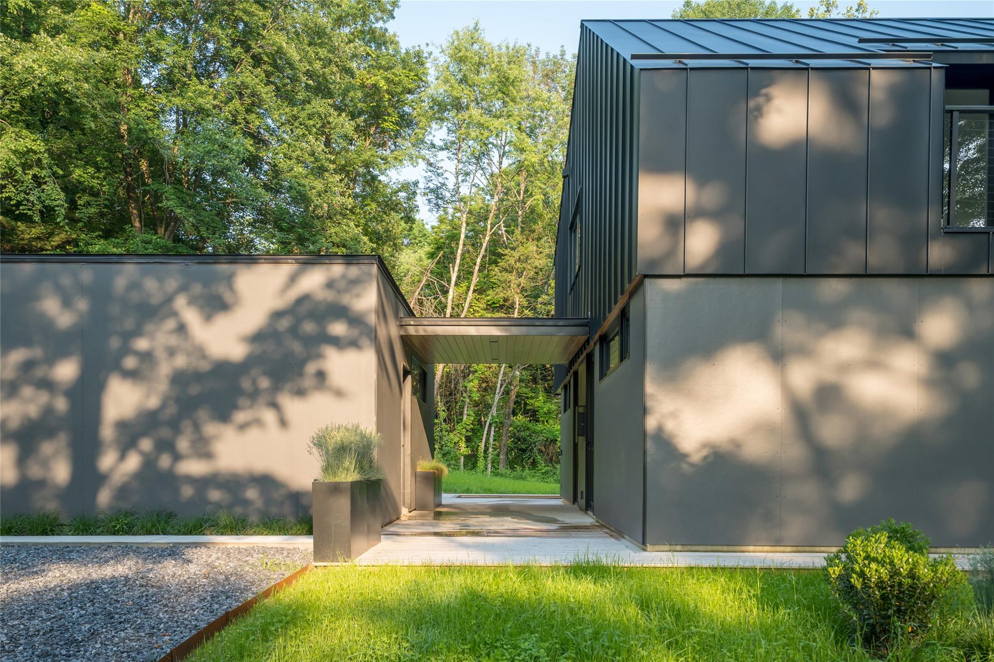 #4 photo, 474 Route 199, Red Hook , NY 12571