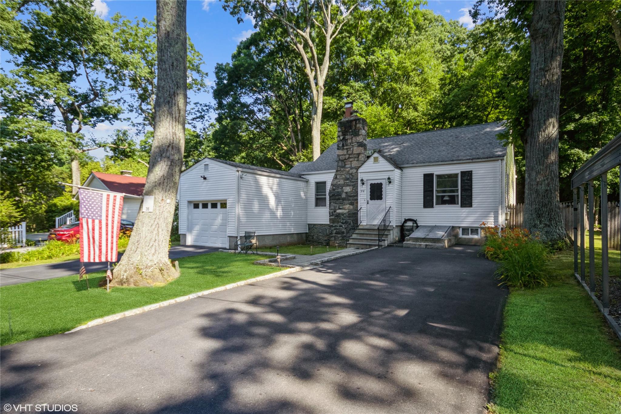 #1 photo, 36 Longwood Road, Mahopac , NY 10541