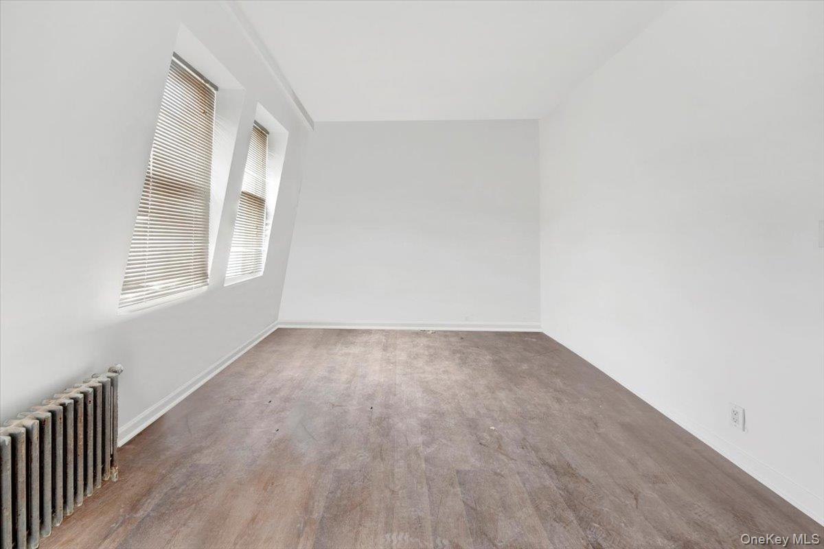 #20 photo, 17 Lamartine Avenue, Yonkers , NY 10701