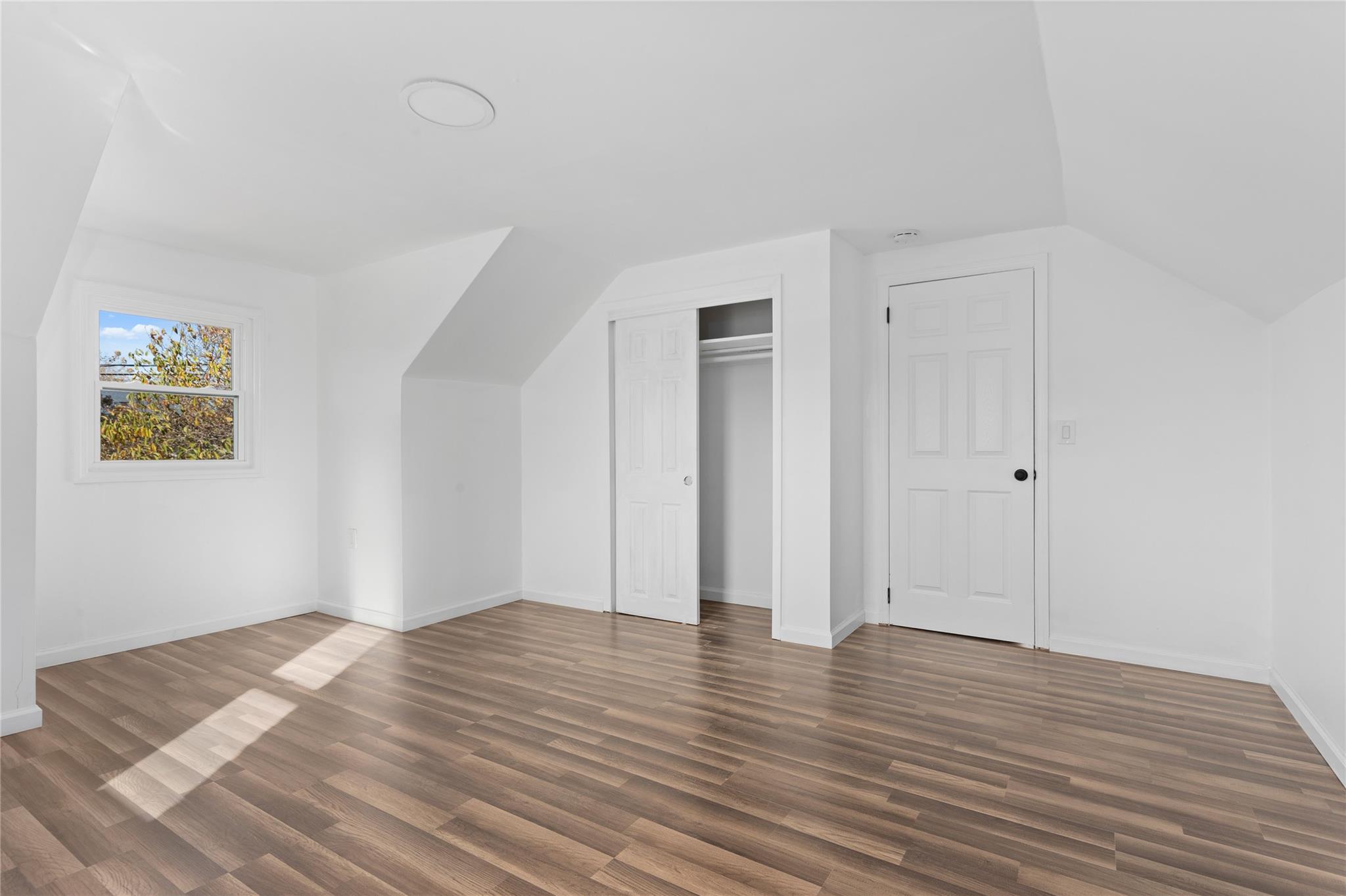 #9 photo, 78 Jesse Street, 長島 Freeport , NY 11520