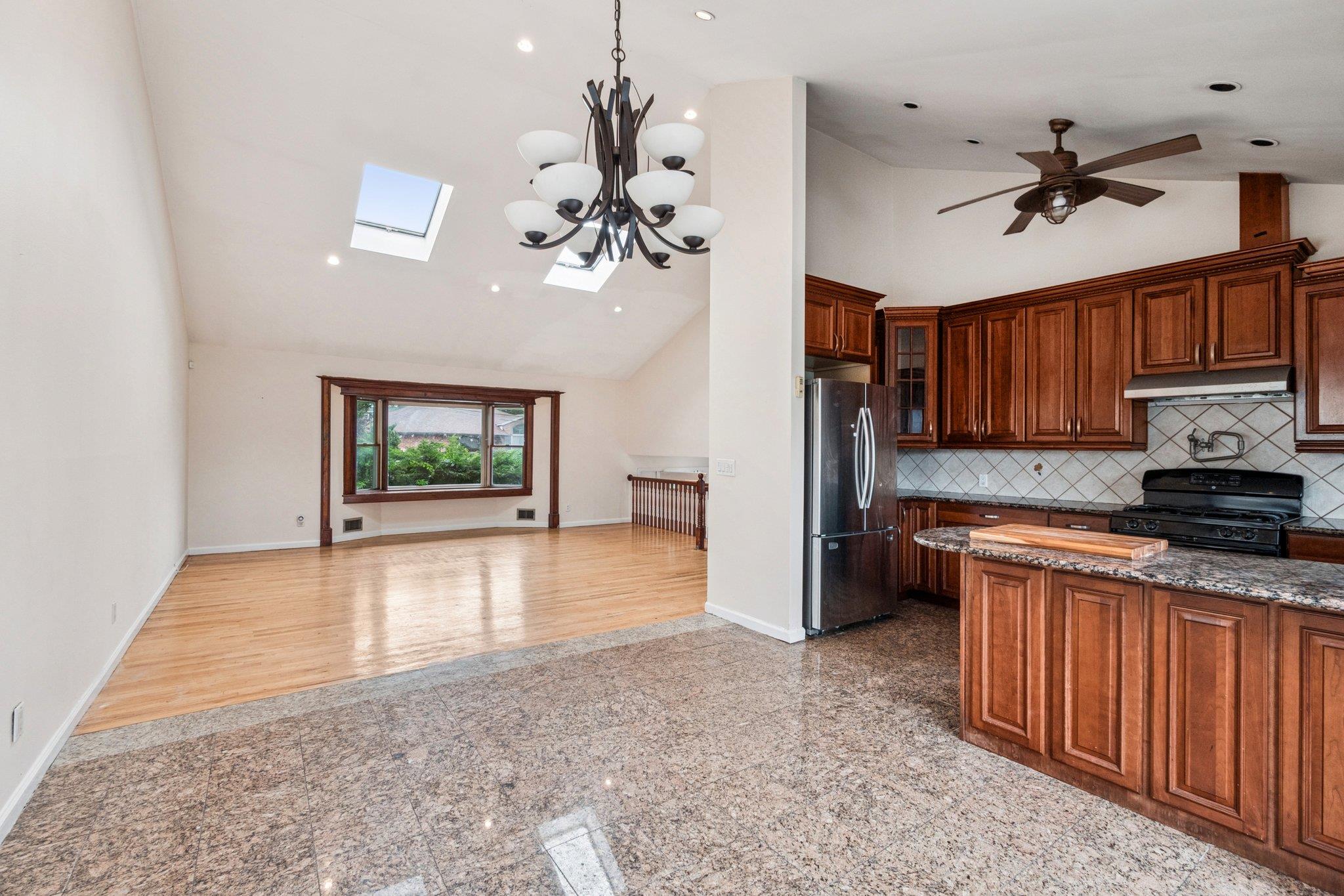 #5 photo, 636 Derby Avenue, 長島 Woodmere , NY 11598