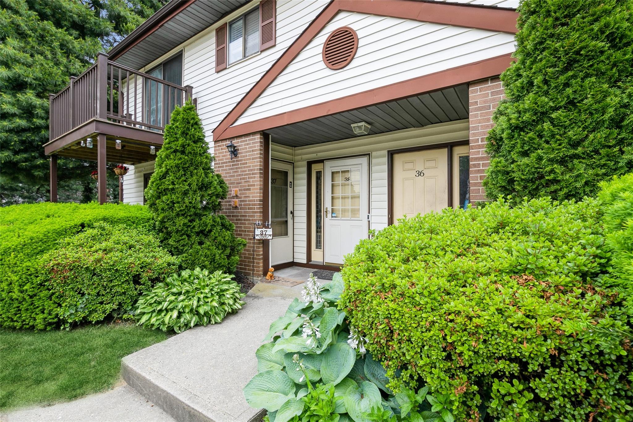 #1 photo, 615 Broadway, Amityville , NY 11701