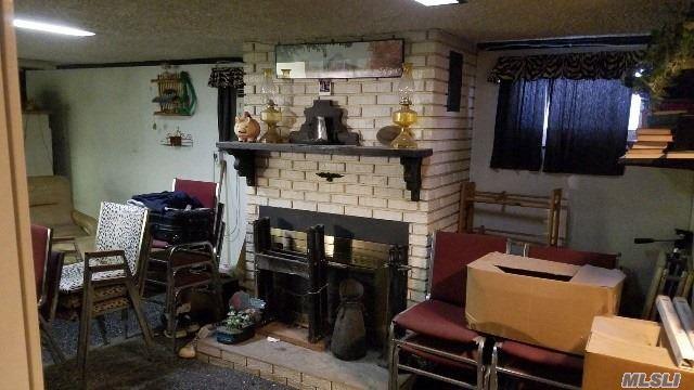 #5 photo, 492 Pershing Boulevard, Rockville Centre , NY 11570