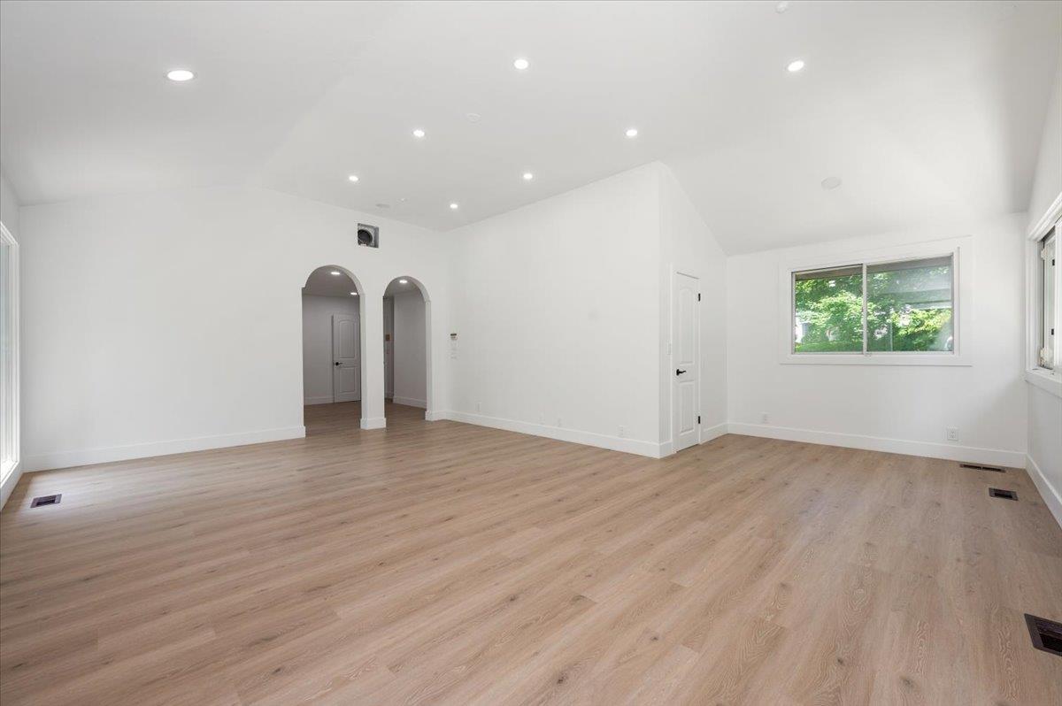 #14 photo, 452 E Shore Road, ナッソー郡 Great Neck , NY 11024