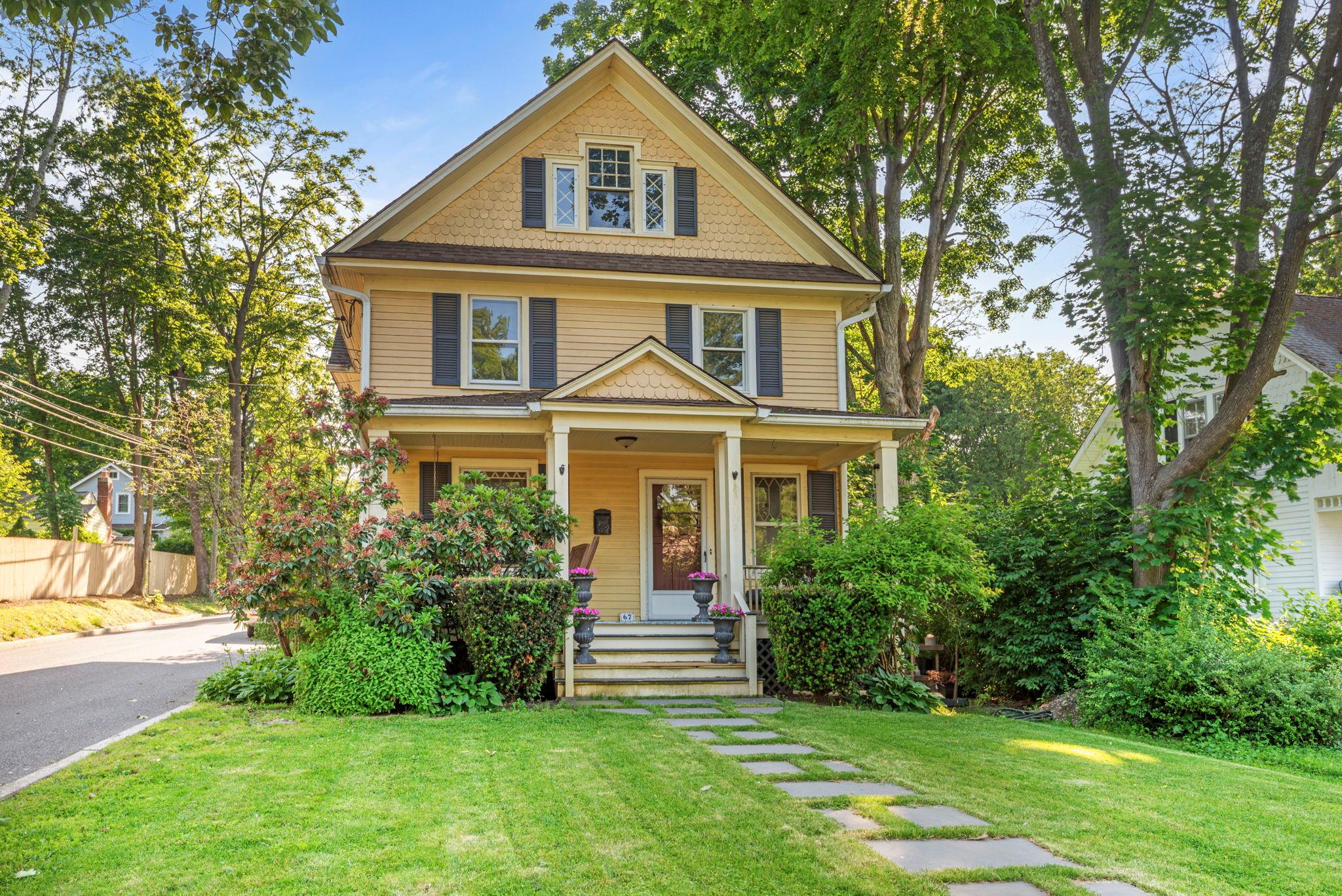 #1 photo, 67 W Neck Road, Huntington , NY 11743