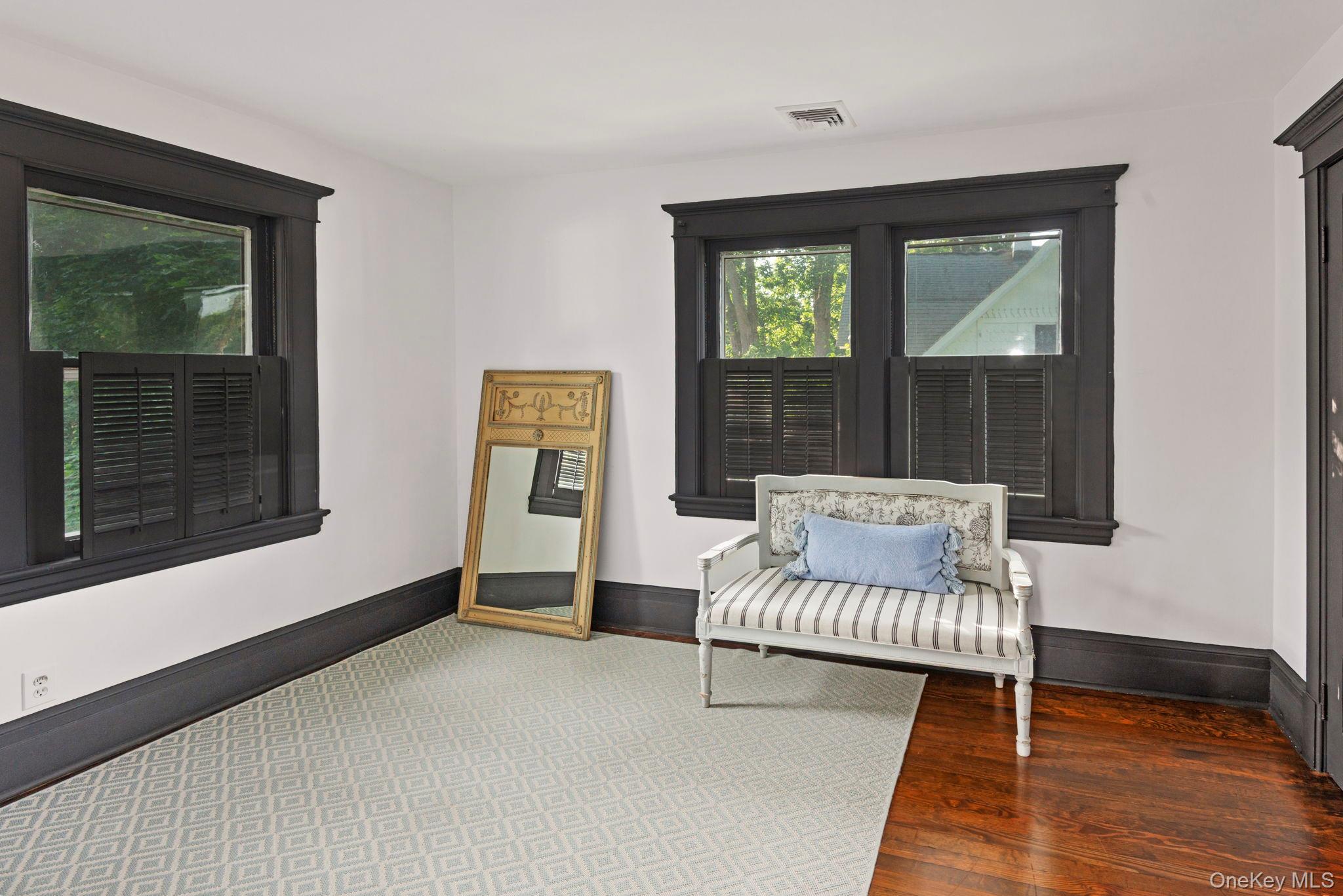 #19 photo, 67 W Neck Road, サフォーク郡 Huntington , NY 11743