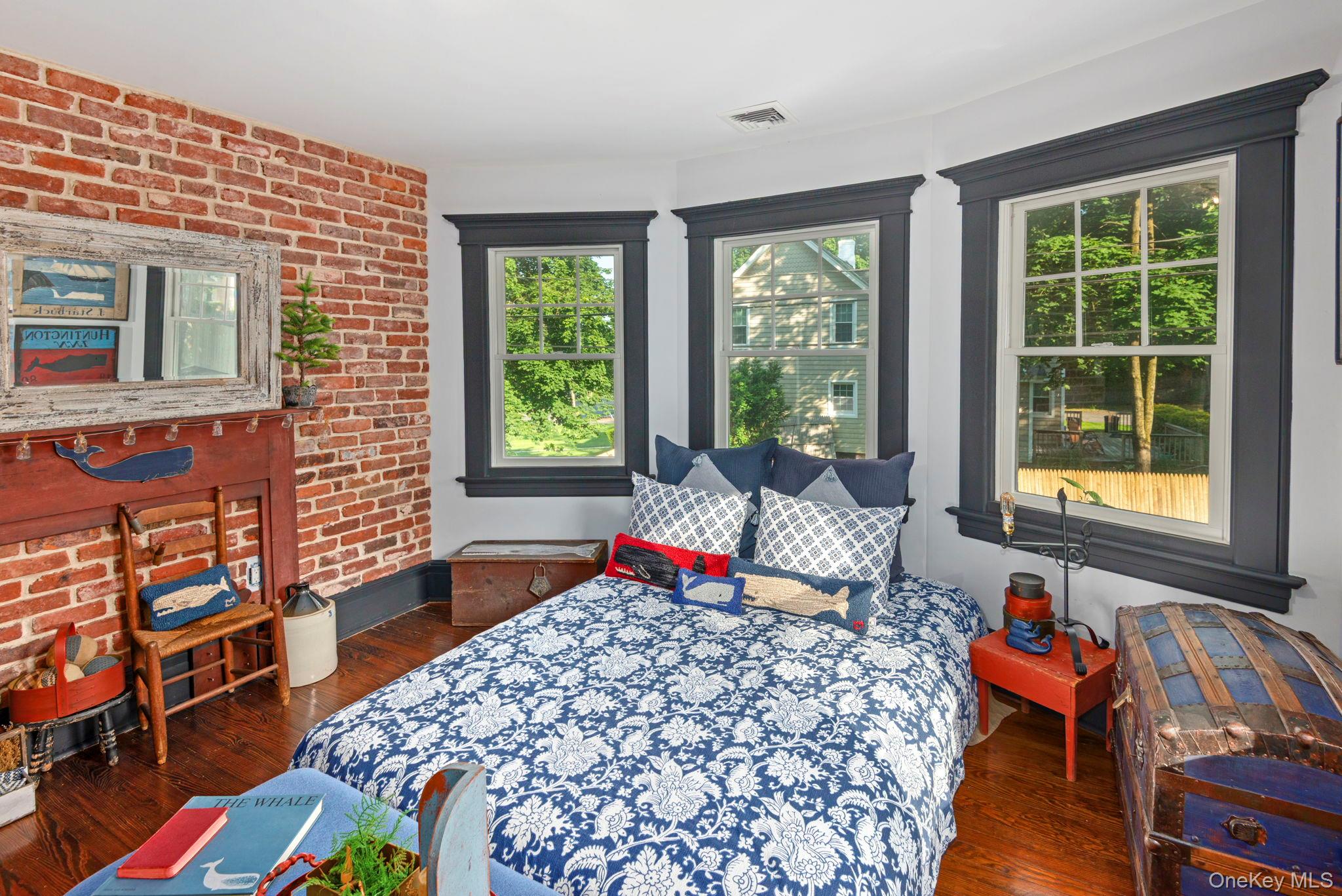 #20 photo, 67 W Neck Road, サフォーク郡 Huntington , NY 11743