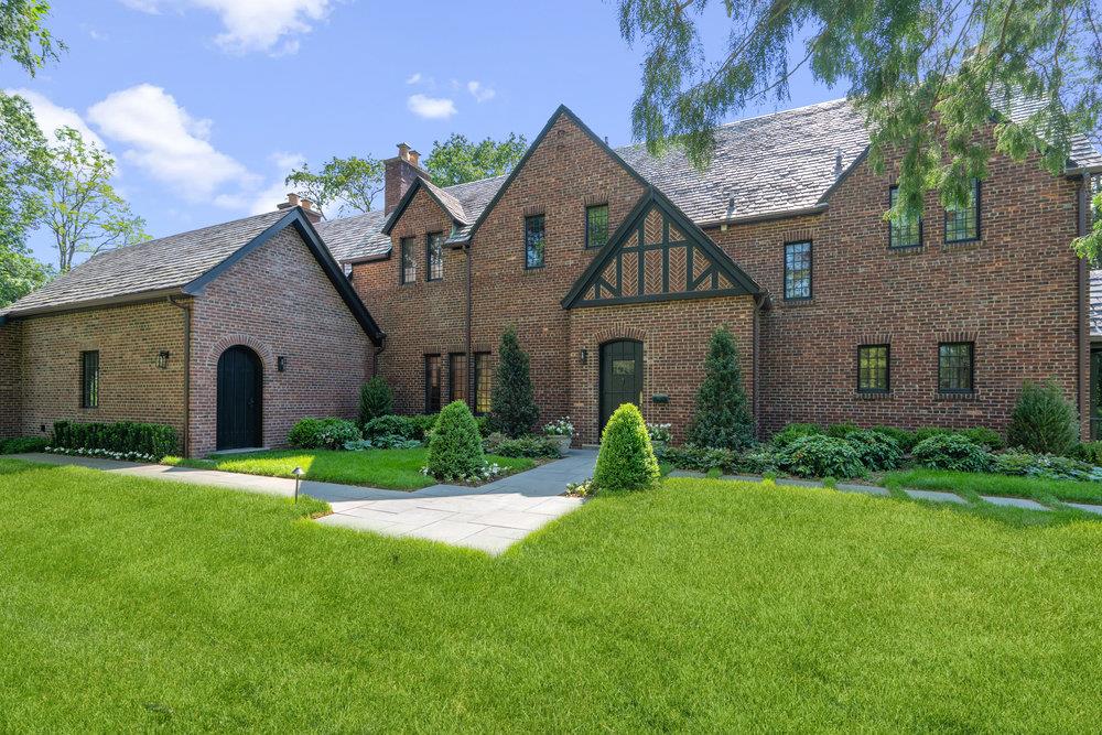 #1 photo, 38 Country Club Drive, ناسو Port Washington , NY 11050