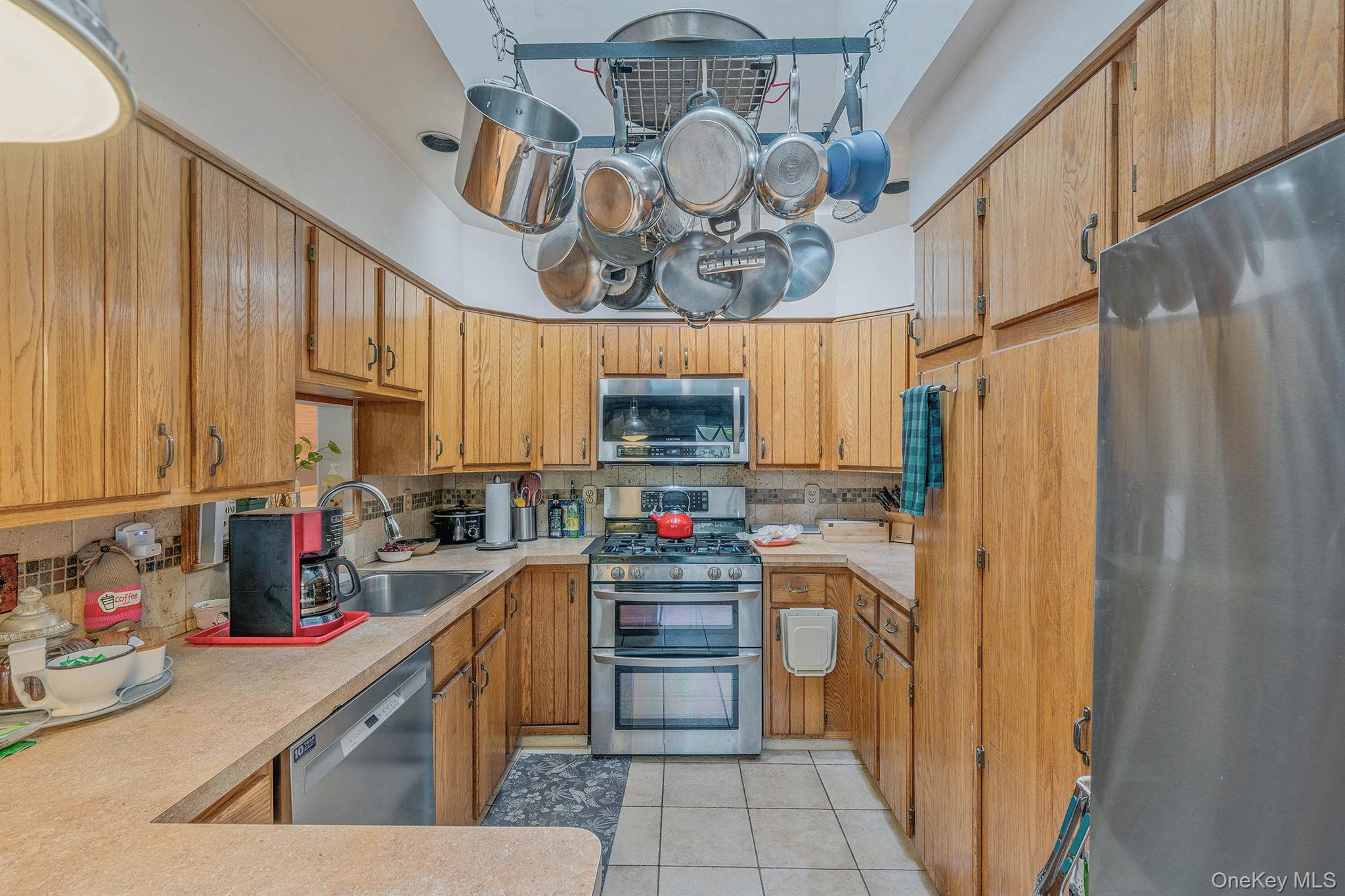 #7 photo, 114 Oakwood Drive, サフォーク郡 Wading River , NY 11792