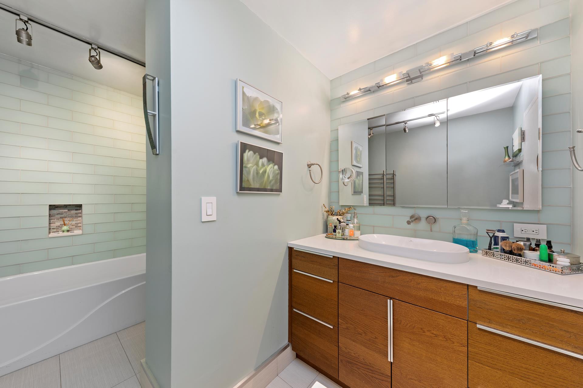 #7 photo, 137 E 36TH Street, マンハッタン Murray Hill , NY 10016