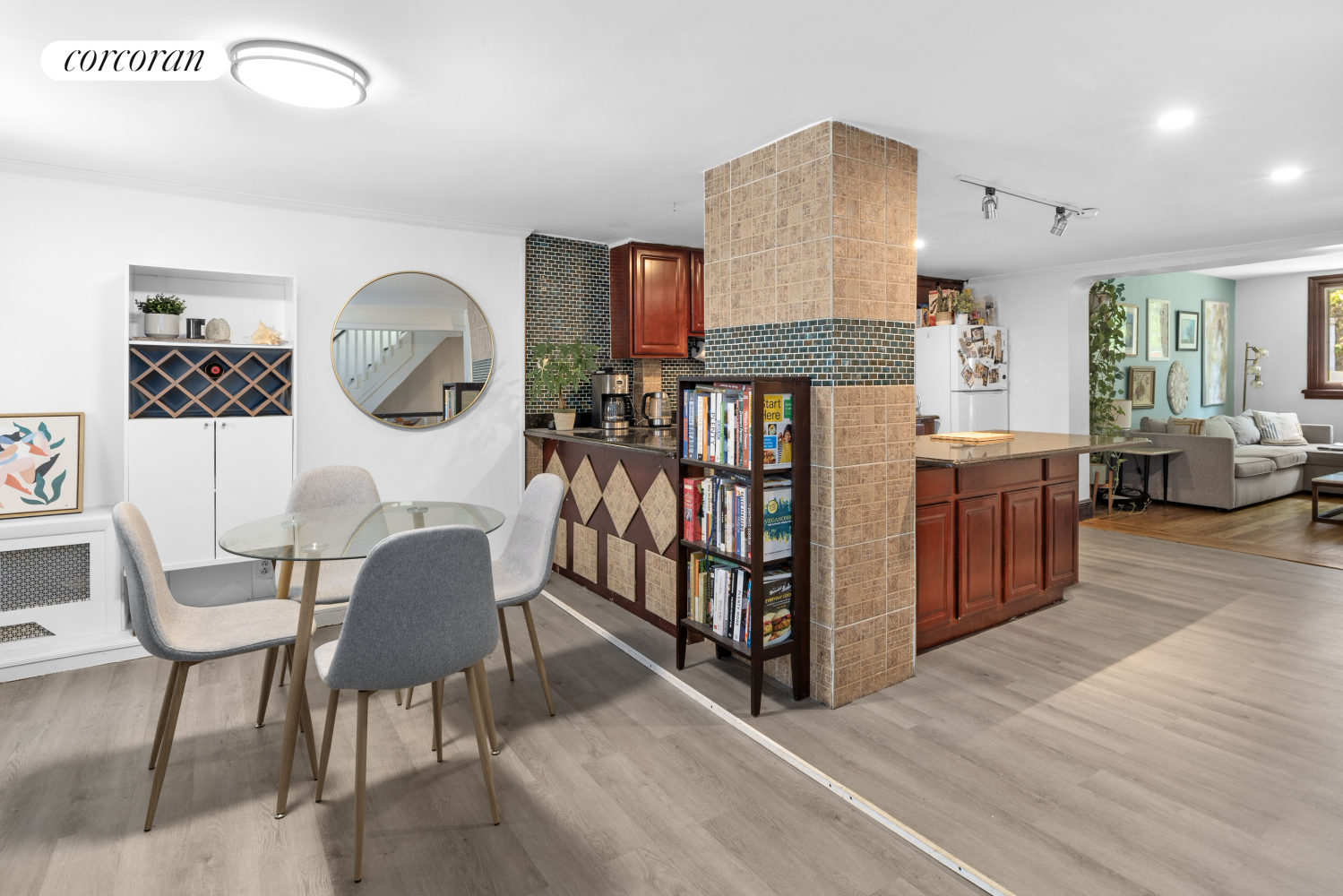 #3 photo, 21 E 4TH Street, ブルックリン区 Windsor Terrace , NY 11218