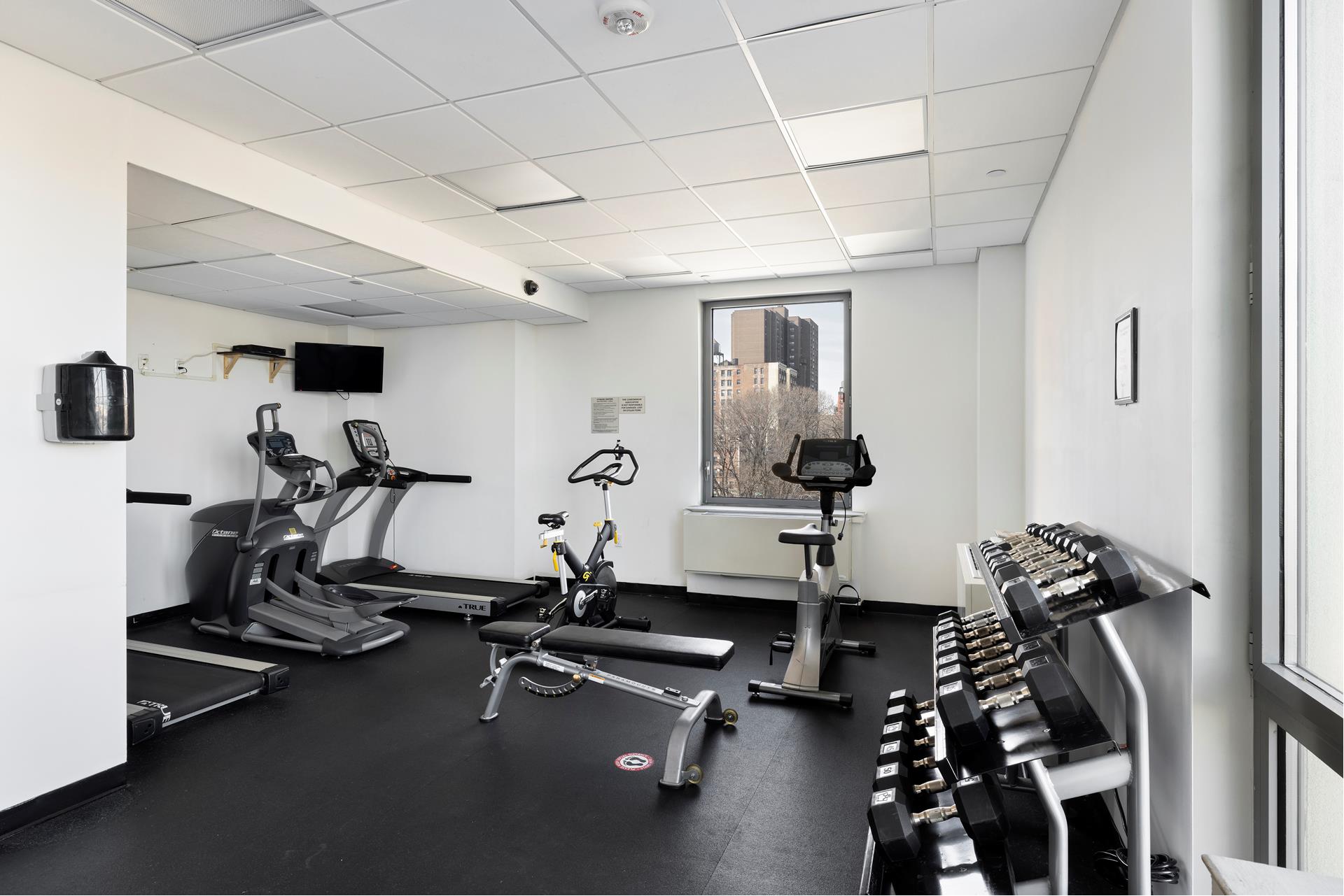 #16 photo, 321 W 110TH Street, マンハッタン South Harlem , NY 10026