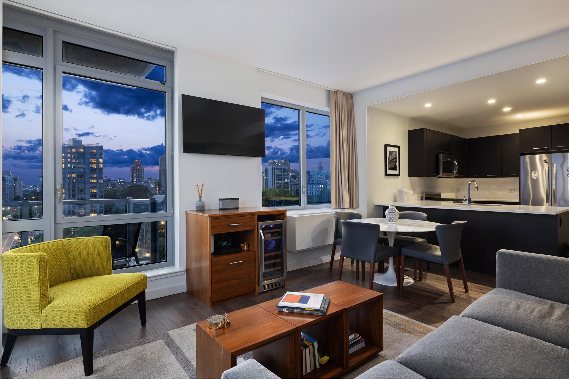 #8 photo, 321 W 110TH Street, マンハッタン South Harlem , NY 10026