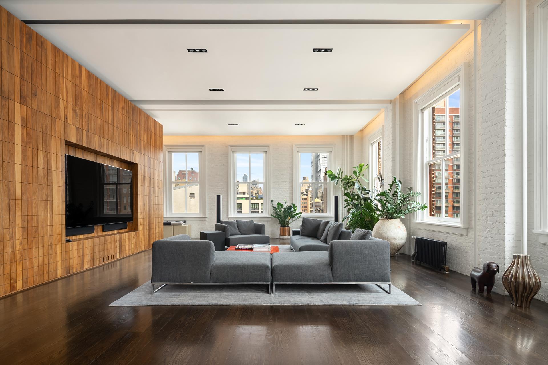 #1 photo, 43 W 13TH Street, マンハッタン Greenwich Village , NY 10011