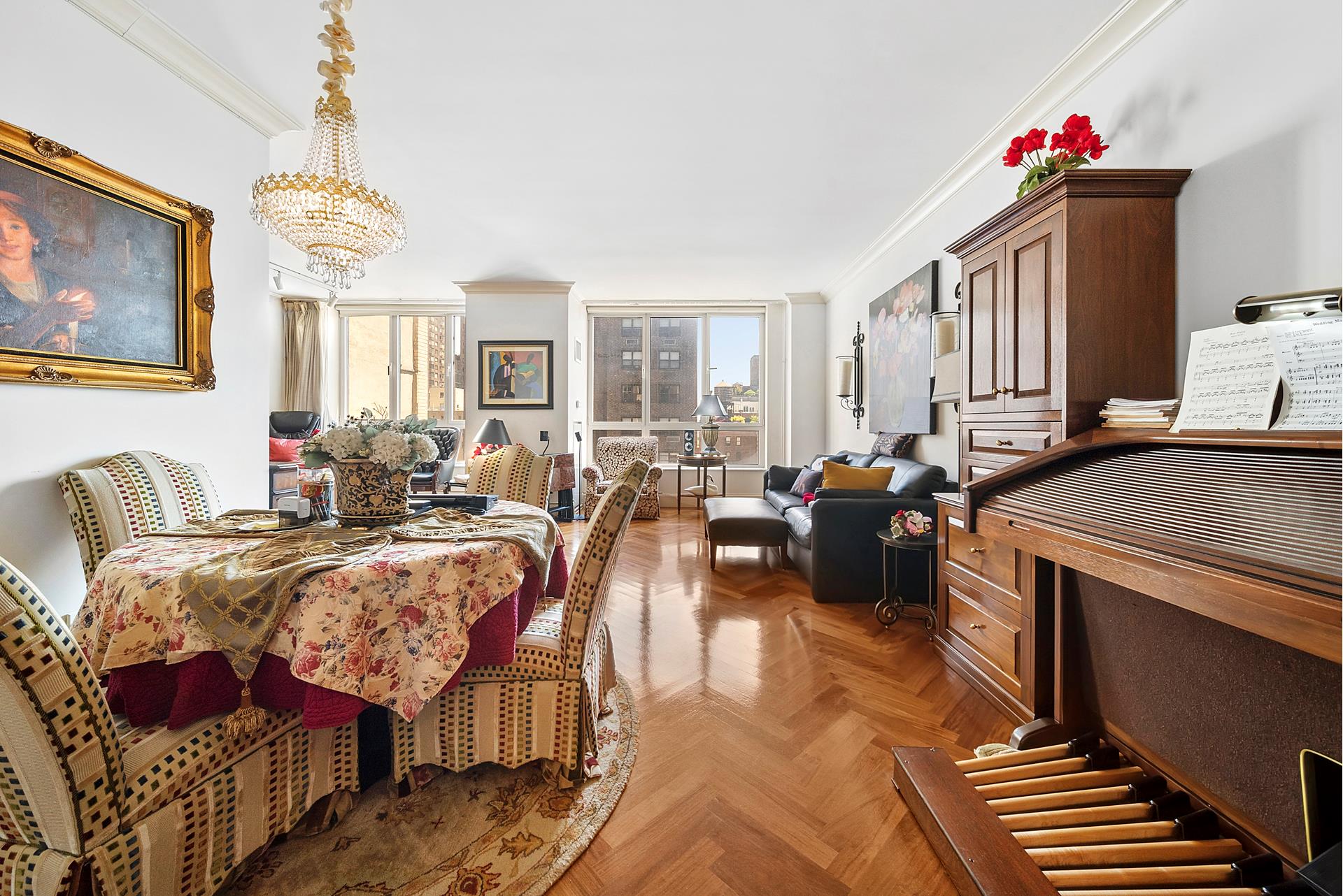 #11 photo, 351 E 51ST Street, マンハッタン Turtle Bay , NY 10022