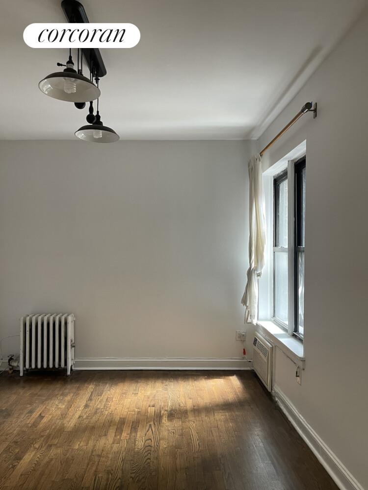 #1 photo, 4 W 101ST Street, مانهاتن Manhattan Valley , NY 10025