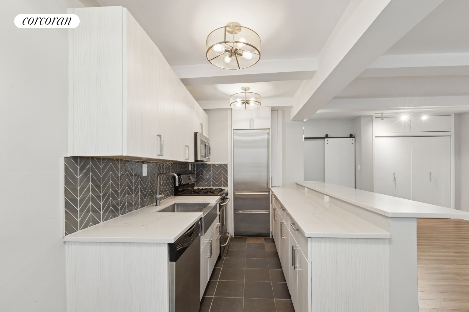 #4 photo, 155 E 49TH Street, マンハッタン Turtle Bay , NY 10017