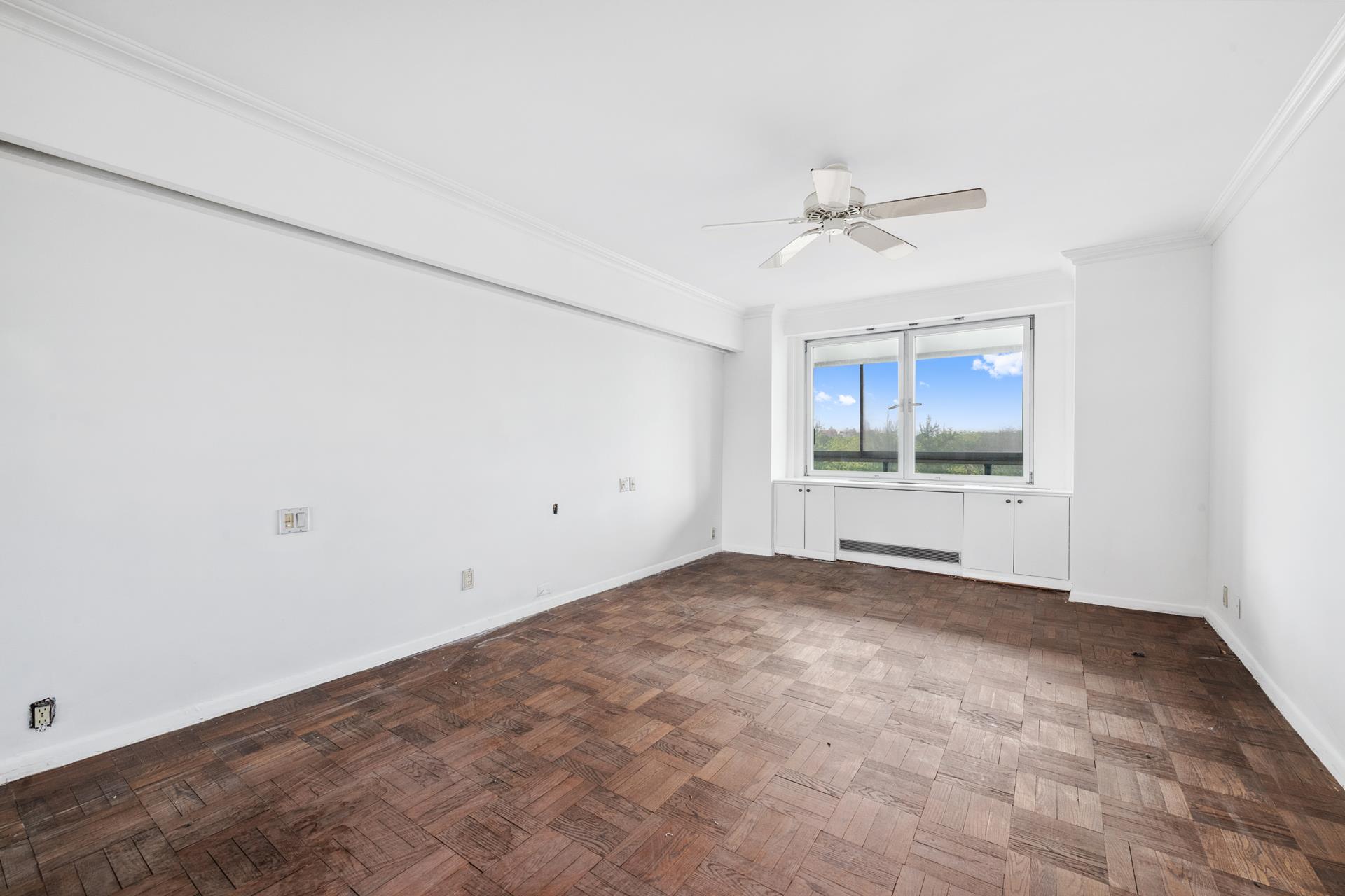 #8 photo, 24 CENTRAL Park S, マンハッタン Central Park South , NY 10019