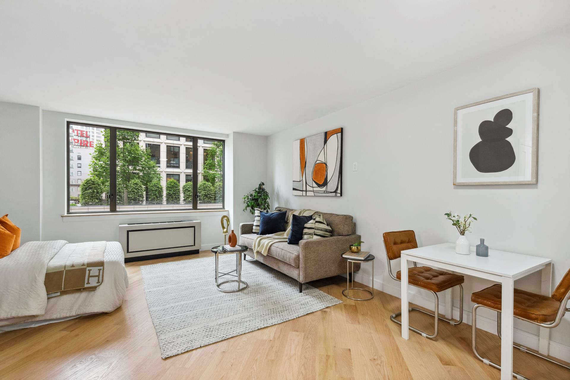 #1 photo, 30 W 61ST Street, Lincoln Square , NY 10023