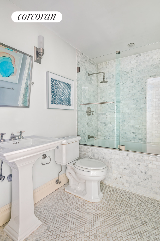 #10 photo, 22 E 82ND Street, マンハッタン Upper East Side , NY 10028