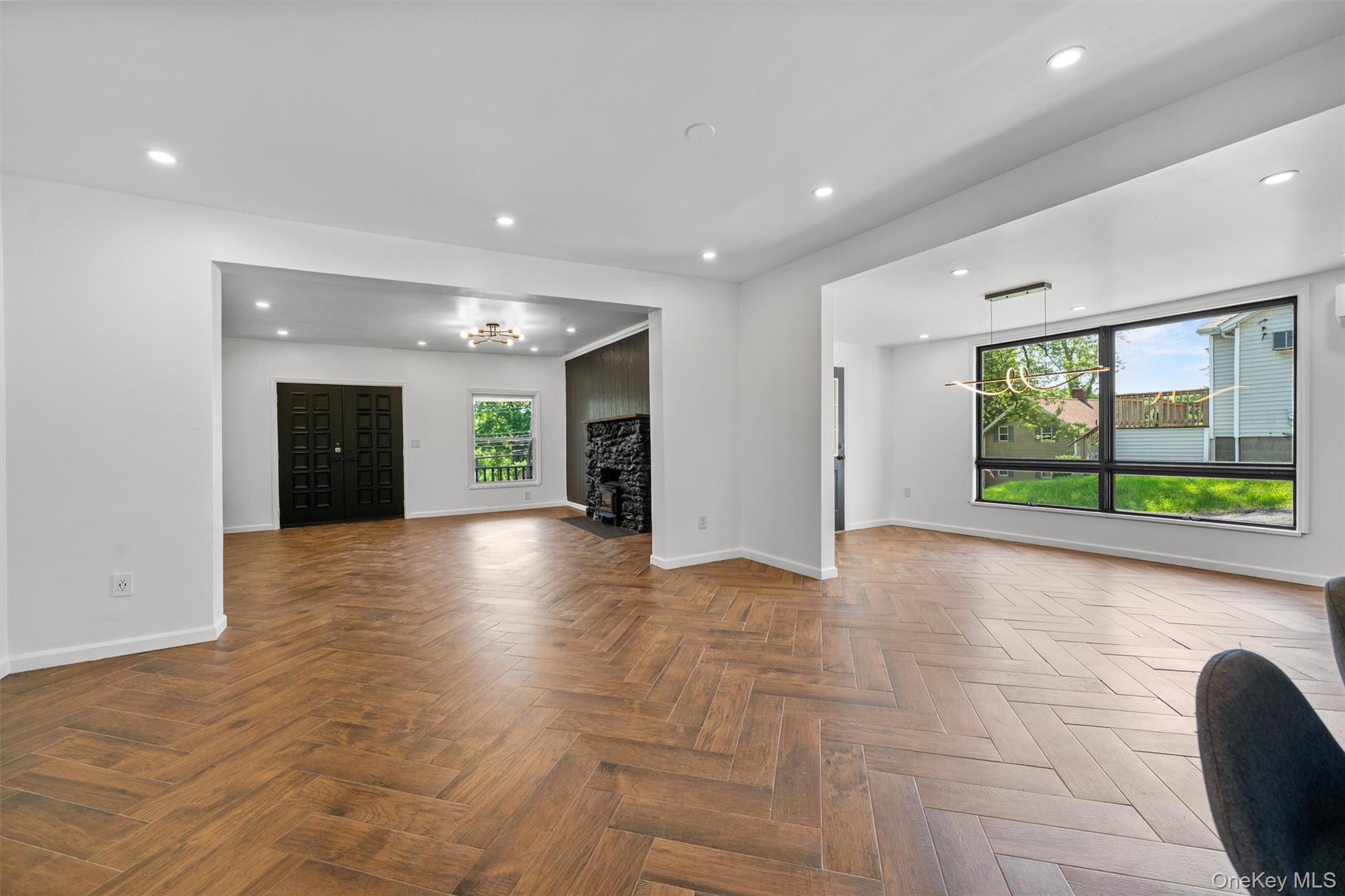 #13 photo, 5299 Route 9W, Newburgh , NY 12550