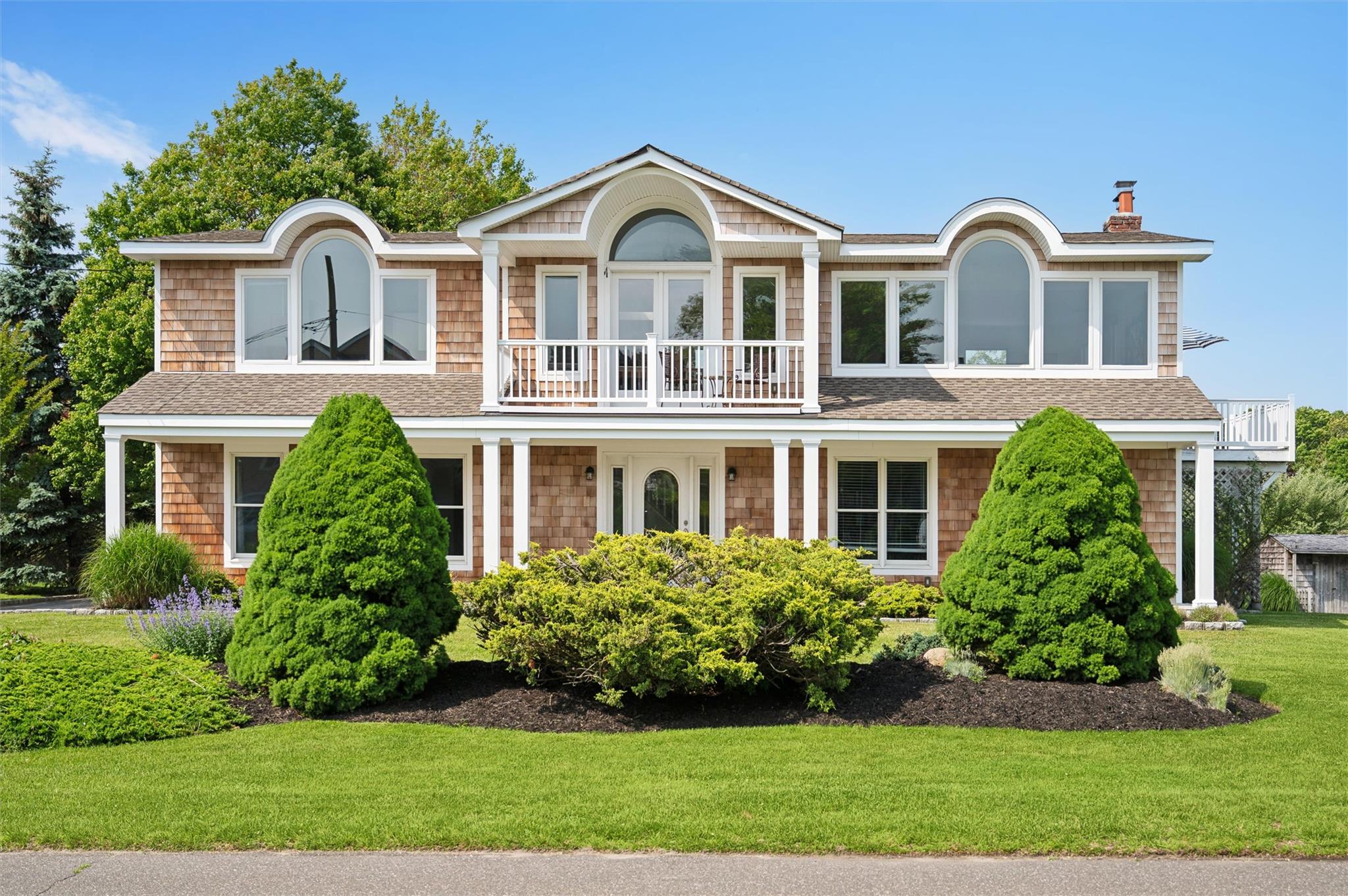 #1 photo, 23 Sedgemere Road, Center Moriches , NY 11934