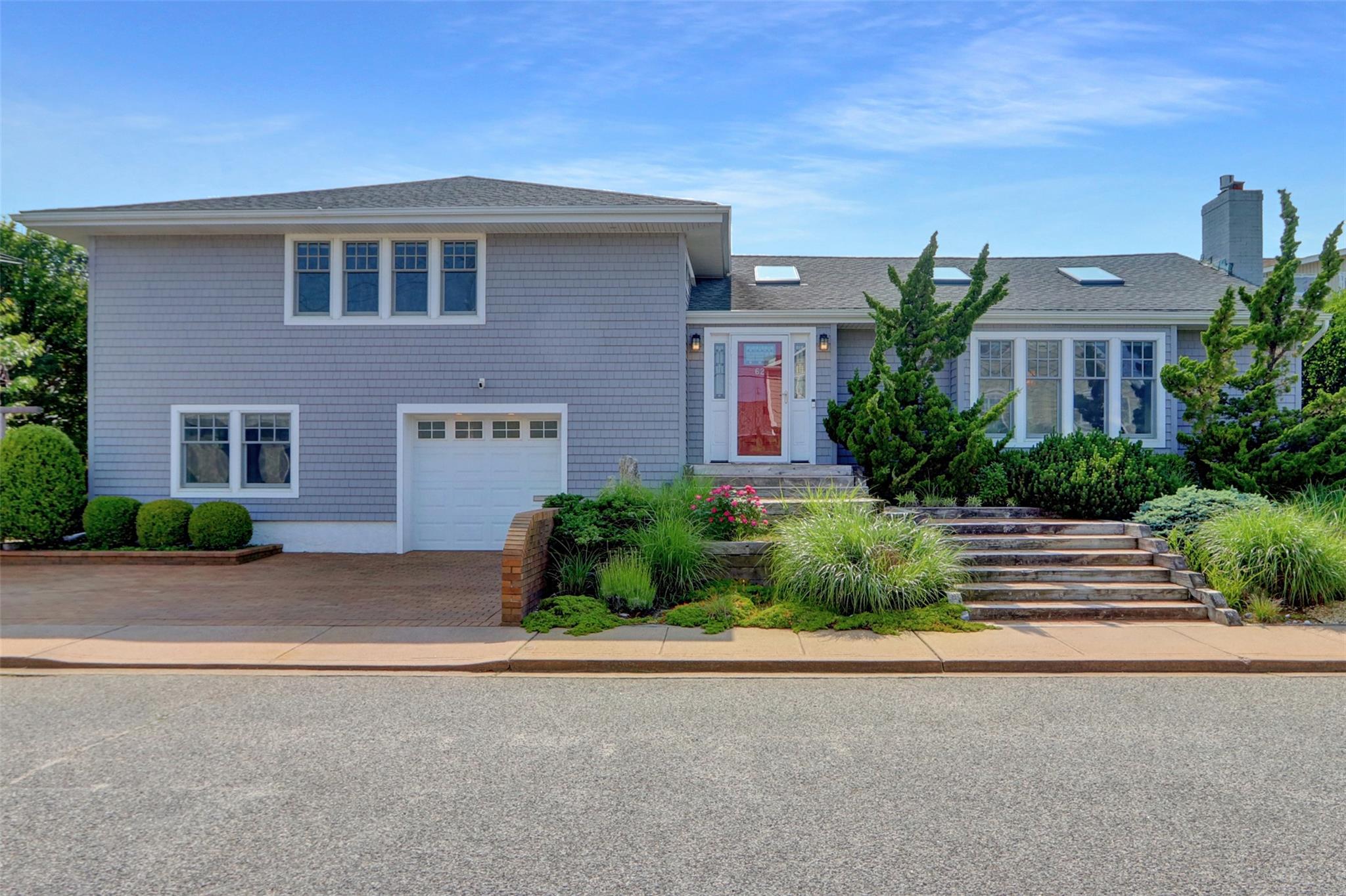 #1 photo, 62 Woodhail Street, 長島 Lido Beach , NY 11561