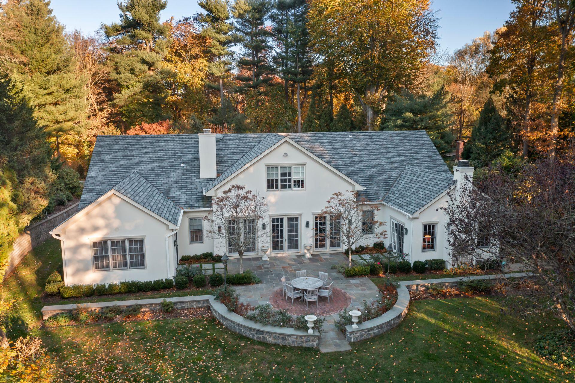 #1 photo, 26 Morgan Lane, Locust Valley , NY 11560