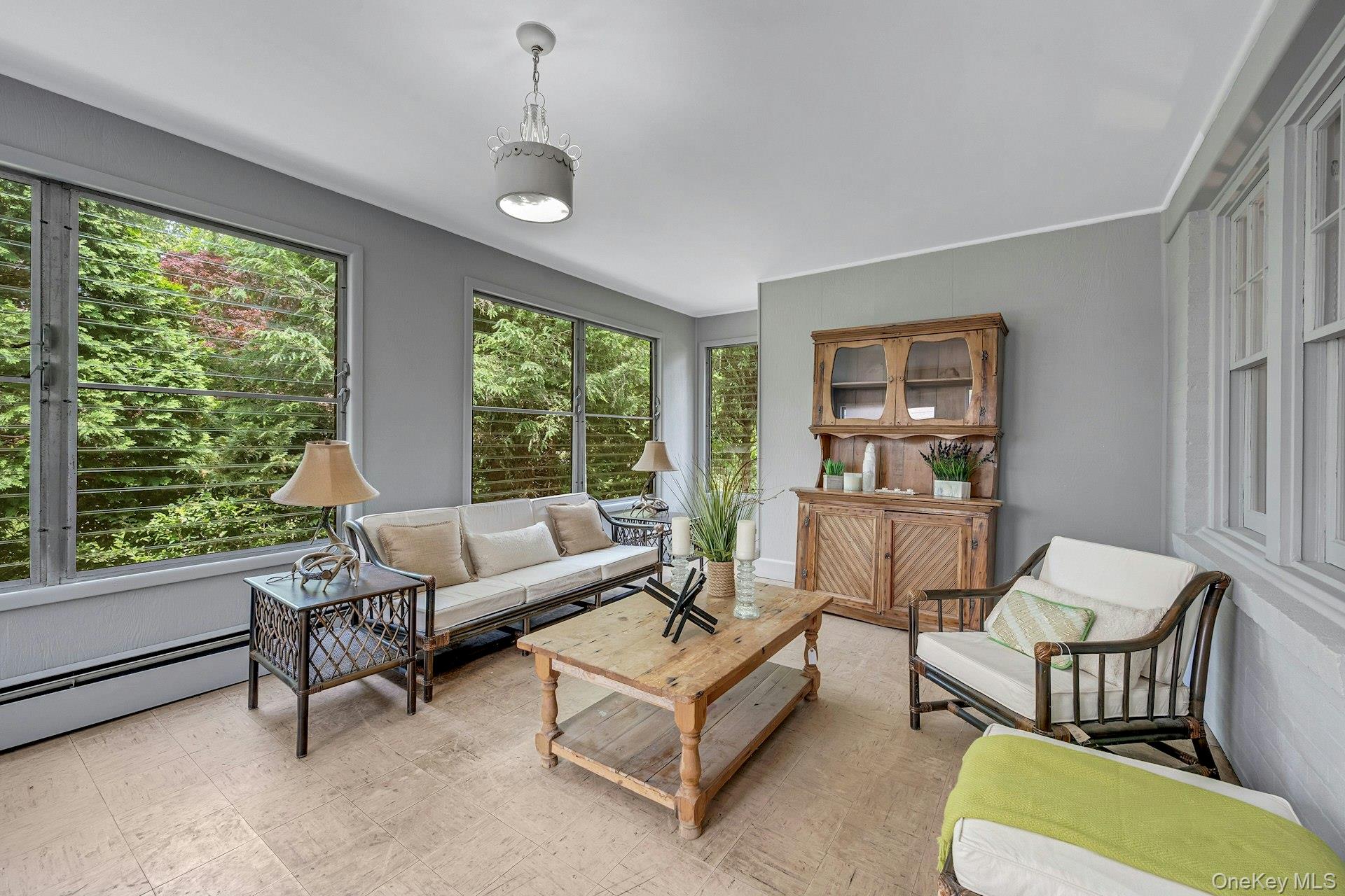 #13 photo, 11 Oxford Road, White Plains , NY 10605